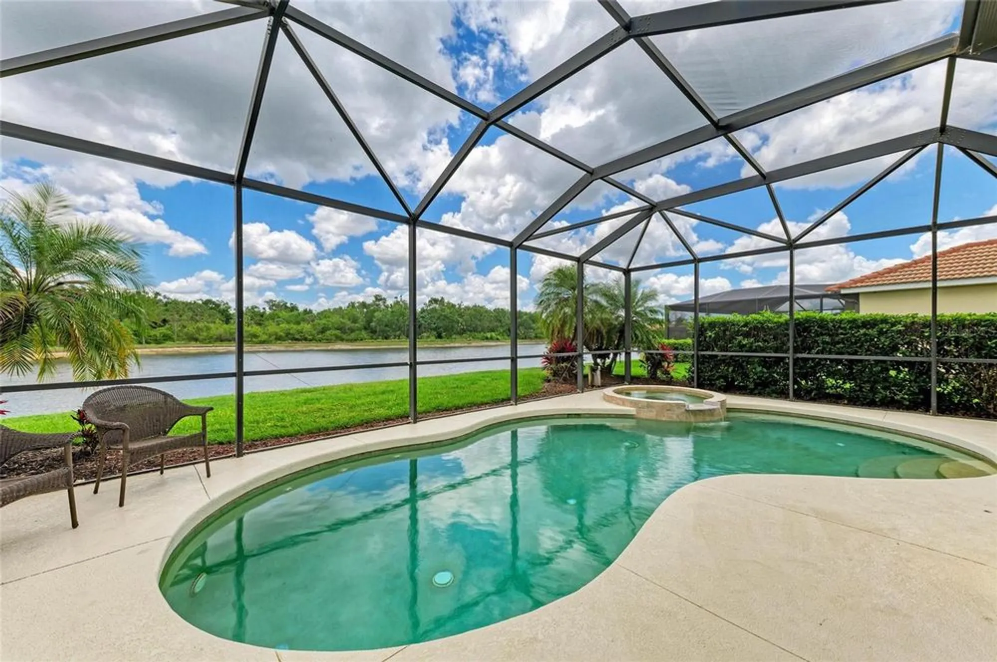 Property Slideshow image 5 of 89 | 235 river enclave ct, Bradenton, FL, 34212
