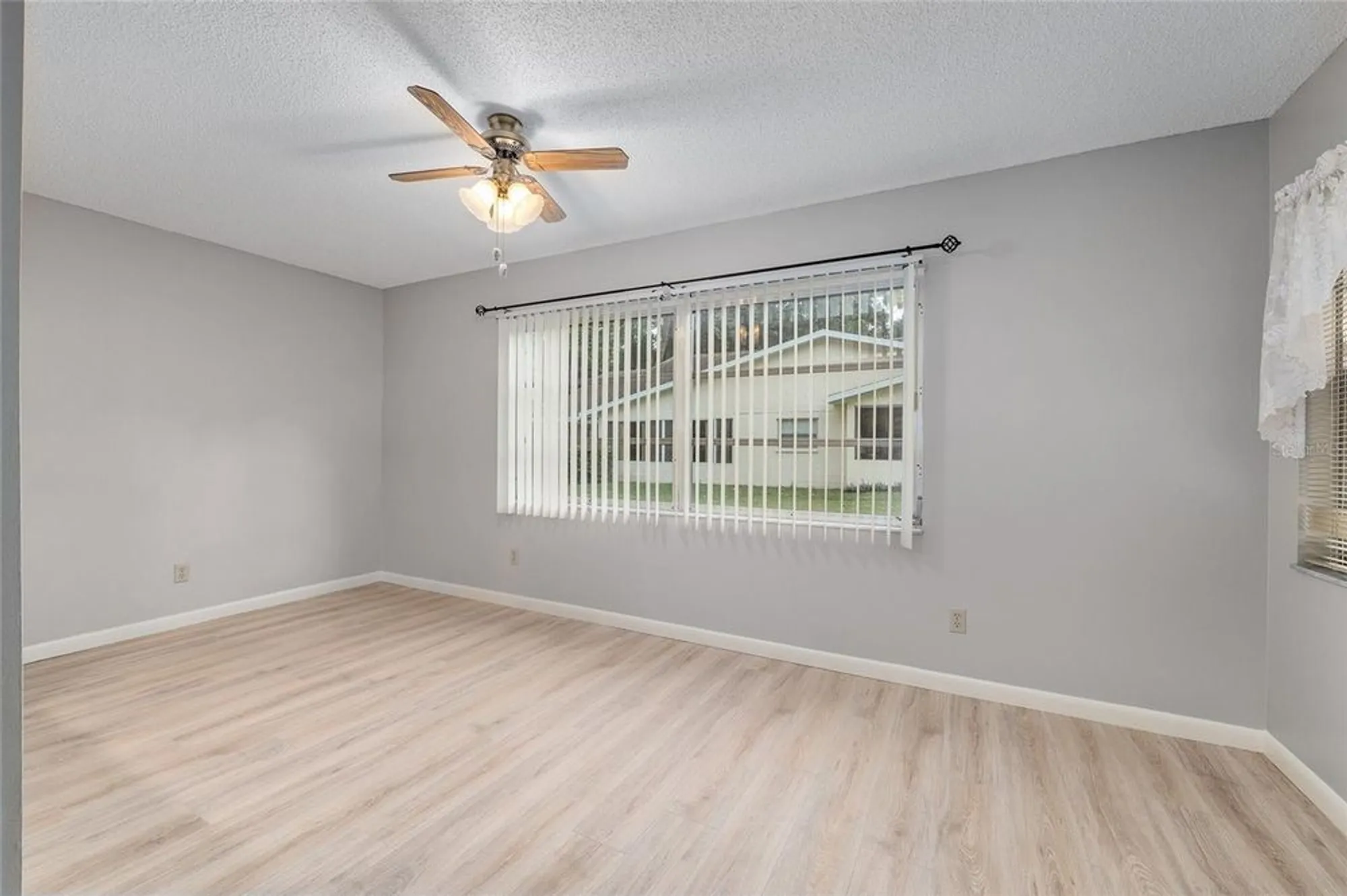 Property Slideshow image 42 of 51 | 8532 sw 93rd pl b, Ocala, FL, 34481