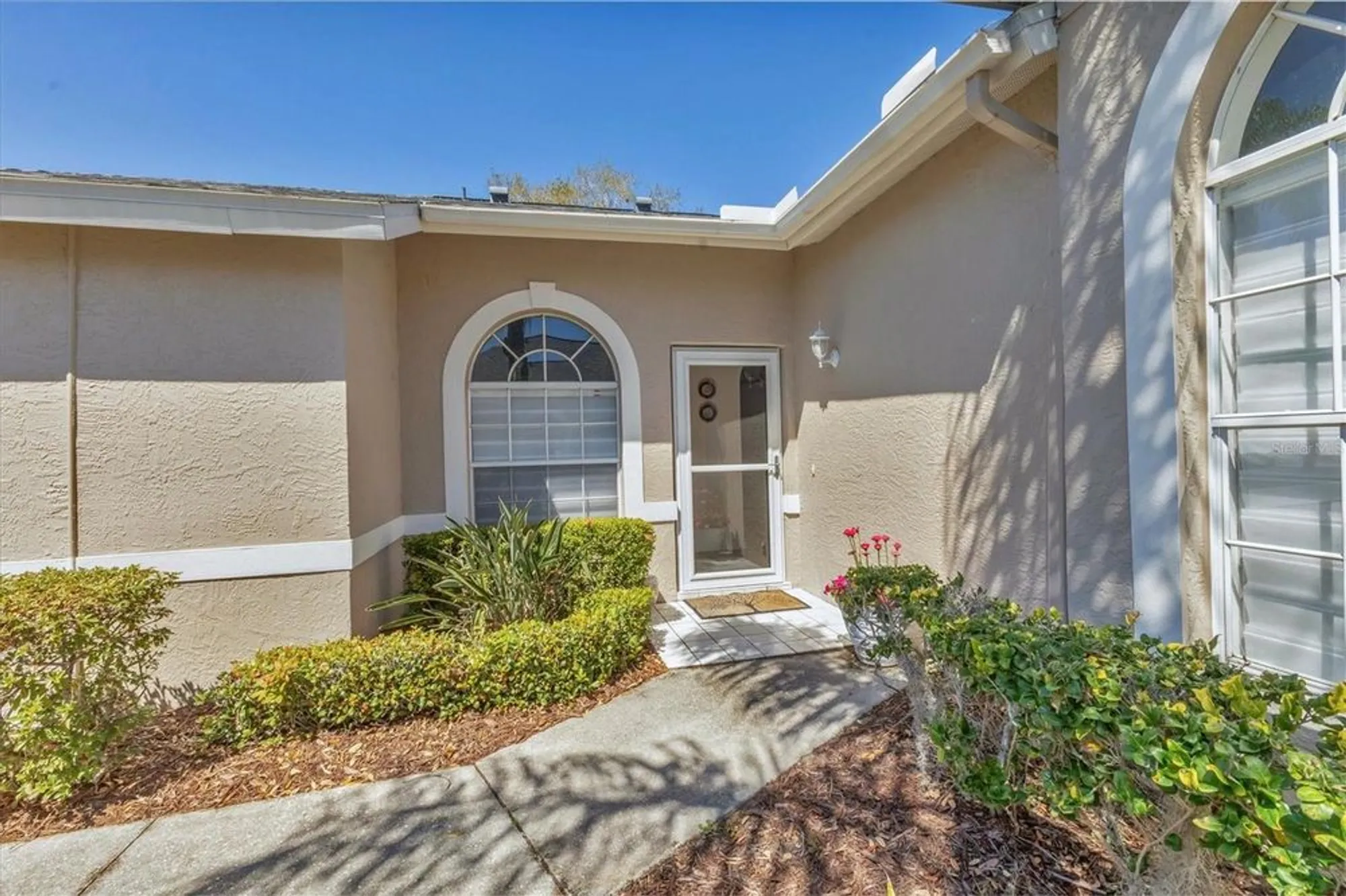 Property Slideshow image 7 of 50 | 6907 stoneywalk ct, Bradenton, FL, 34203