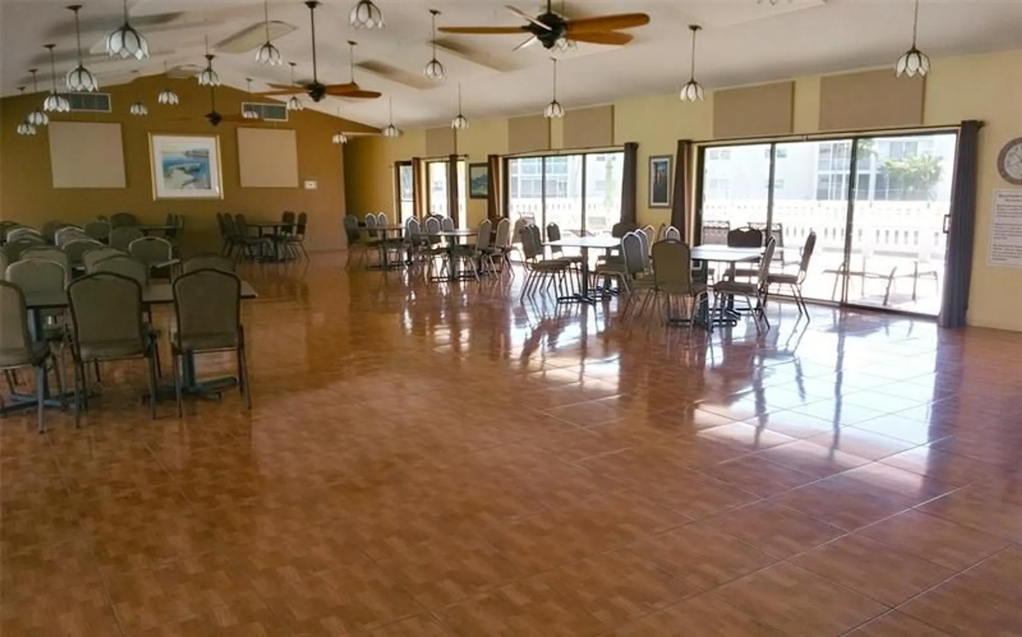 Property Slideshow image 49 of 62 | 206 se 10th st 406, Dania Beach, FL, 33004