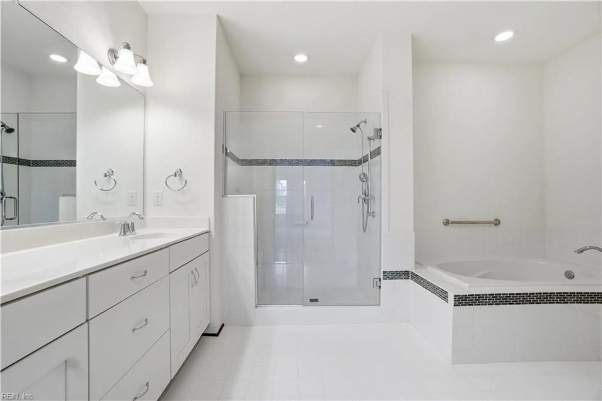 Property Slideshow image 19 of 50 | 502 dunning ln, Chesapeake, VA, 23322