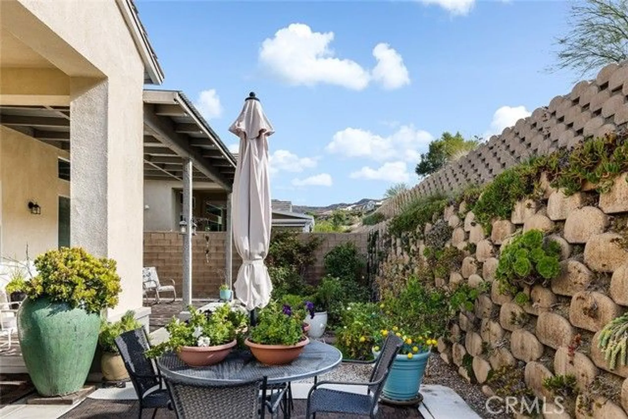 Property Slideshow image 28 of 45 | 18740 seville way, Canyon Country, CA, 91387