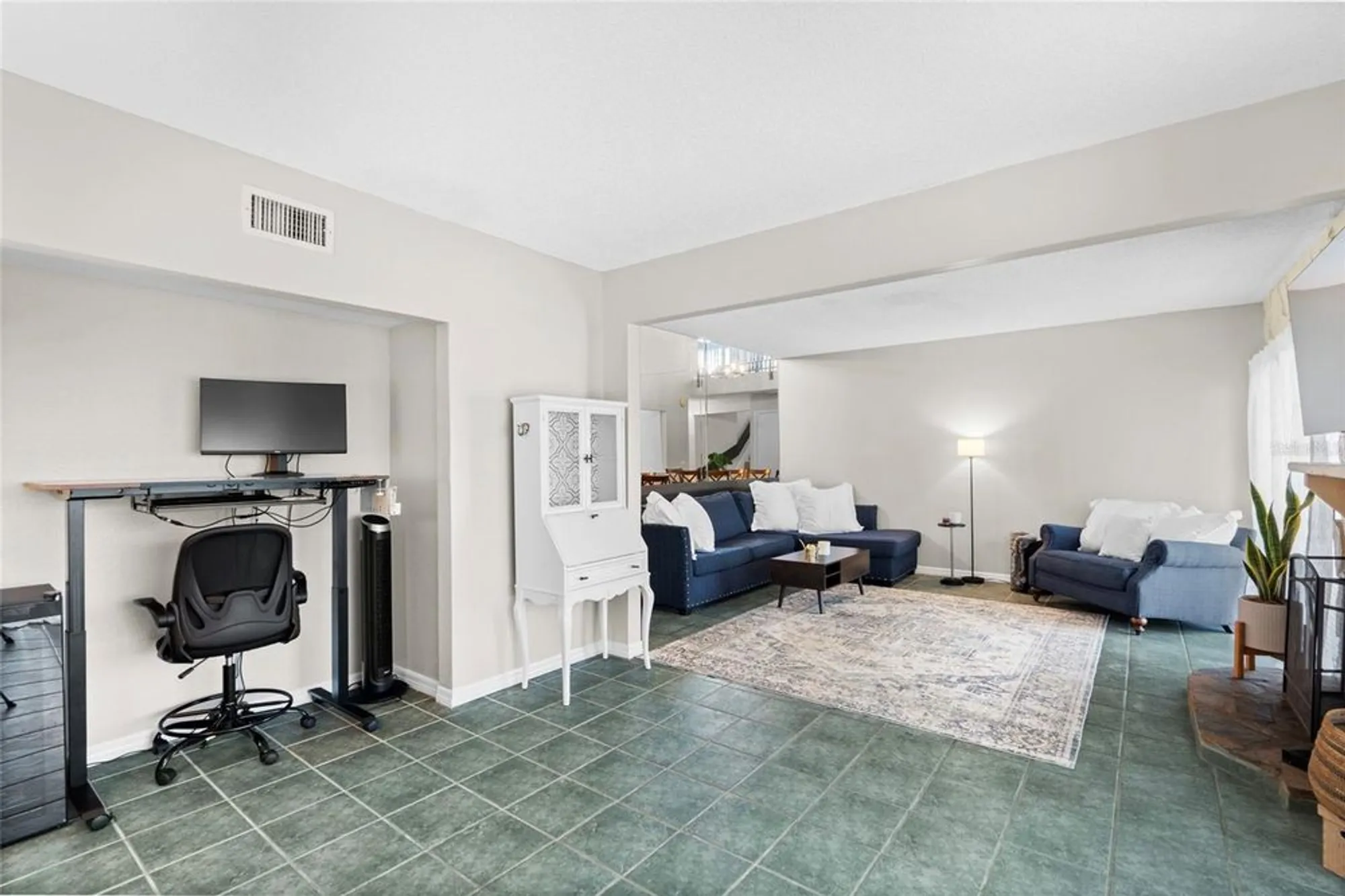 Property Slideshow image 24 of 52 | 6140 sun blvd unit 7, St Petersburg, FL, 33715