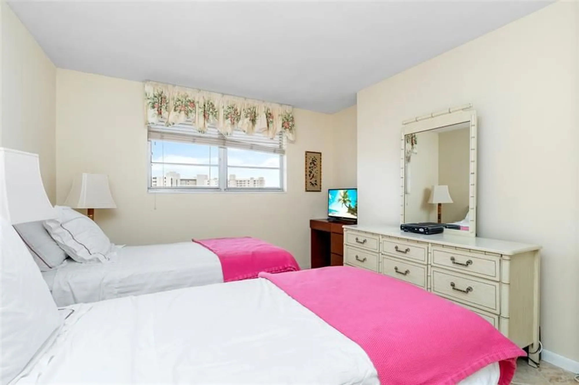 Property Slideshow image 34 of 35 | 2731 ne 14th street cswy 637, Pompano Beach, FL, 33062