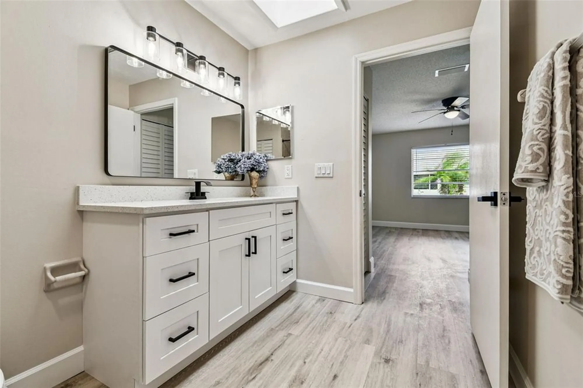 Property Slideshow image 18 of 36 | 1805 butterfly pl, Sun City Center, FL, 33573