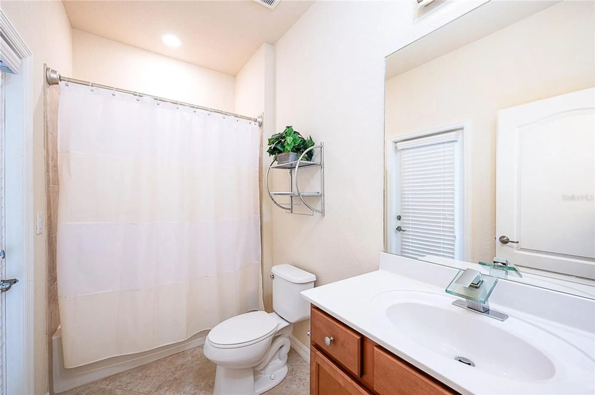 Property Slideshow image 19 of 40 | 7124 marsh view ter, Bradenton, FL, 34212