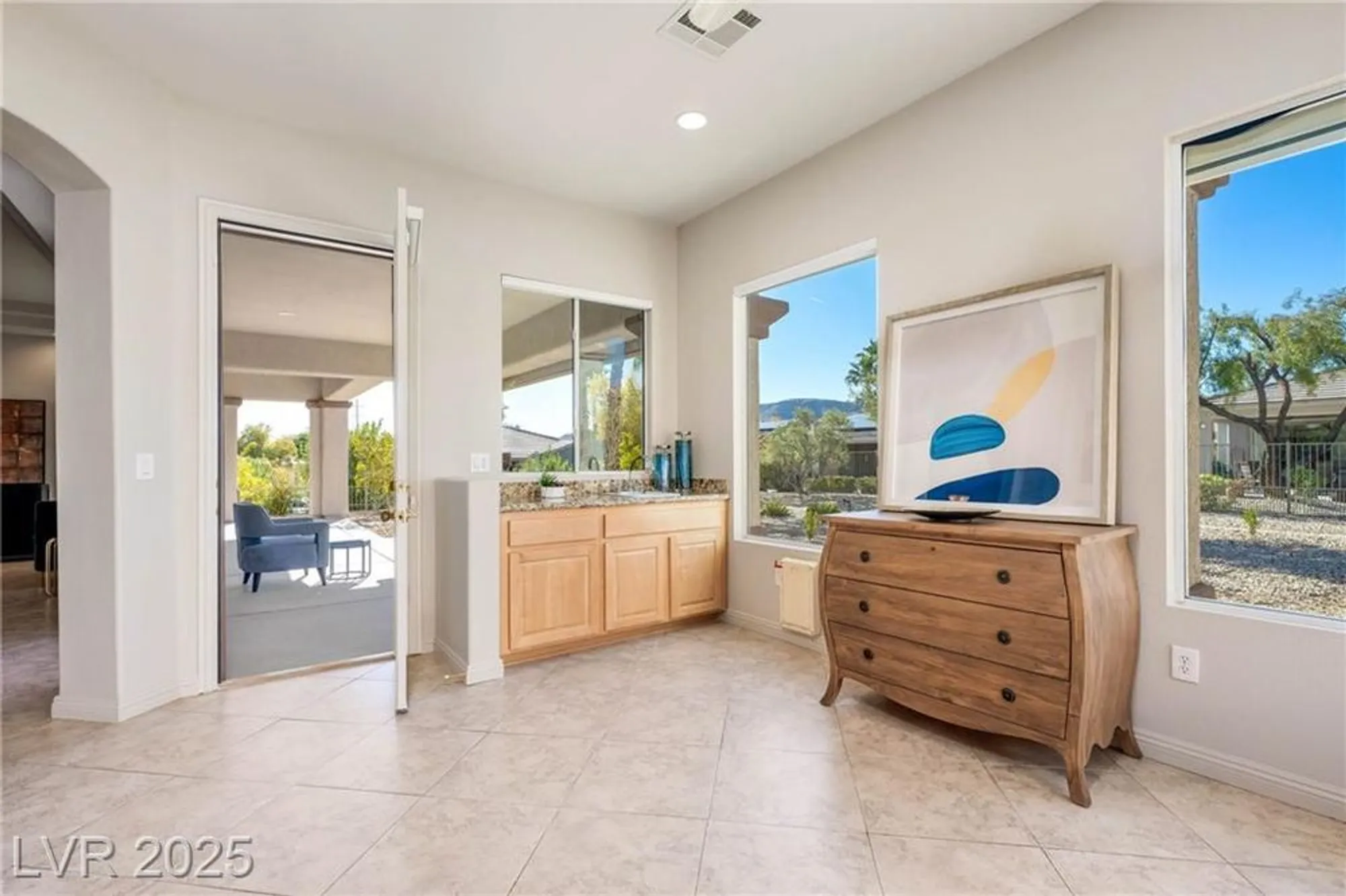 Property Slideshow image 25 of 54 | 10243 cantiamo ct, Las Vegas, NV, 89135