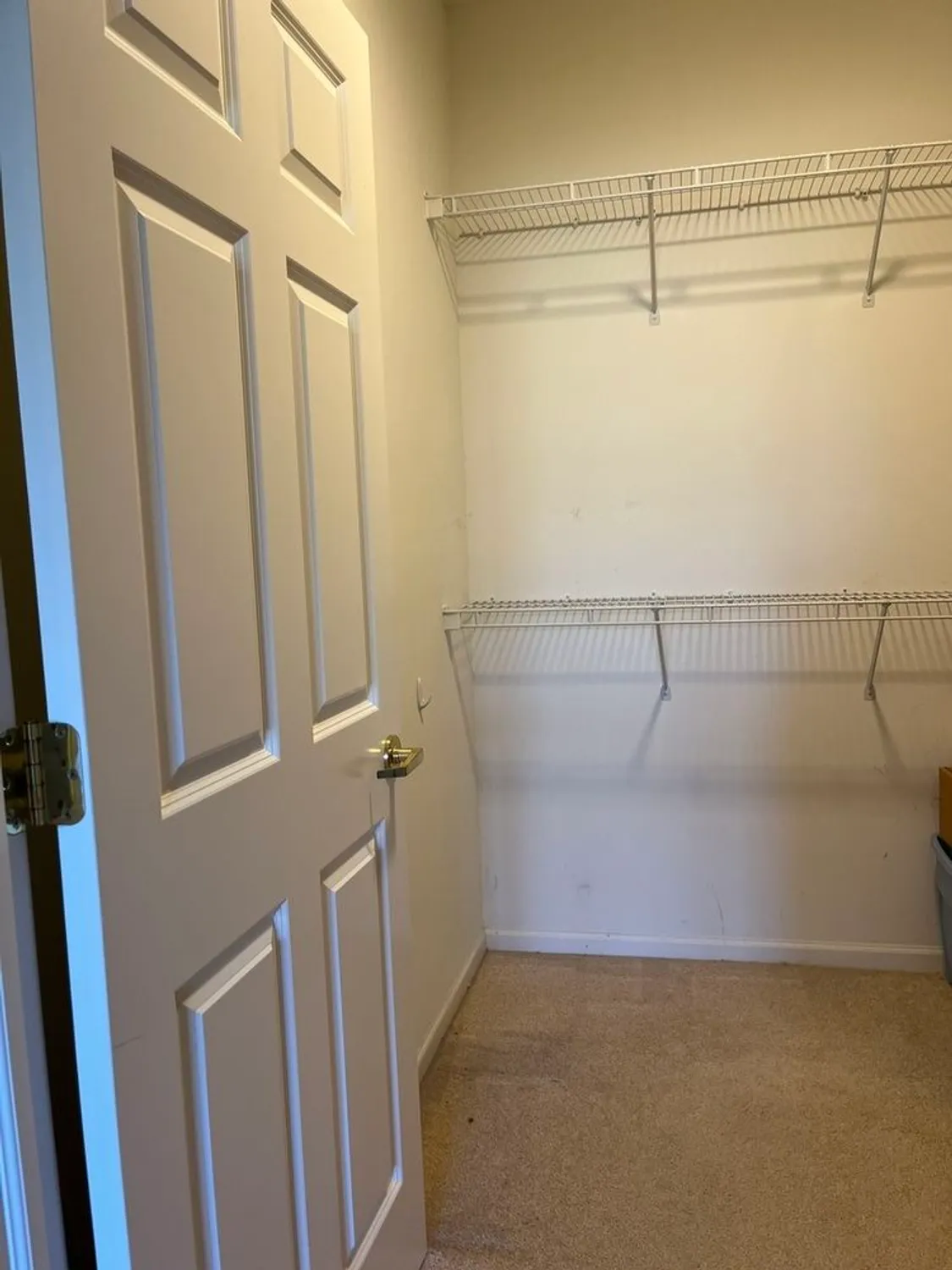 Property Slideshow image 27 of 36 | 12620 oak grove dr, Huntley, IL, 60142