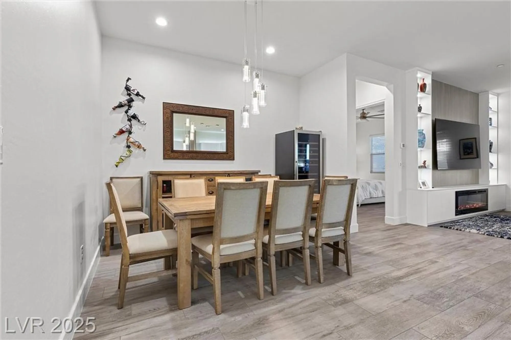 Property Slideshow image 16 of 55 | 12476 heritage bend dr, Las Vegas, NV, 89138