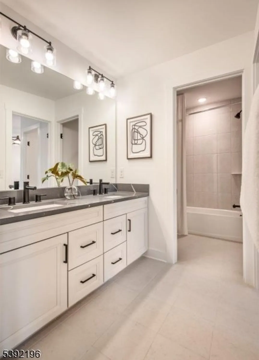Property Slideshow image 13 of 18 | 20 whitaker ln, Far Hills, NJ, 07931