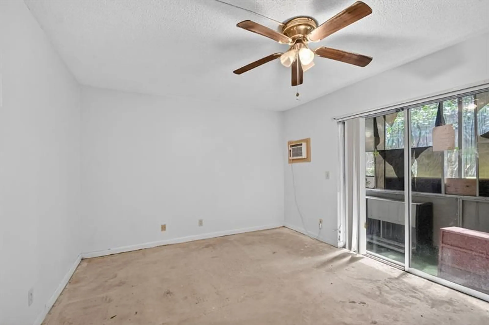 Property Slideshow image 8 of 23 | 247 camden k # 247, West Palm Beach, FL, 33417