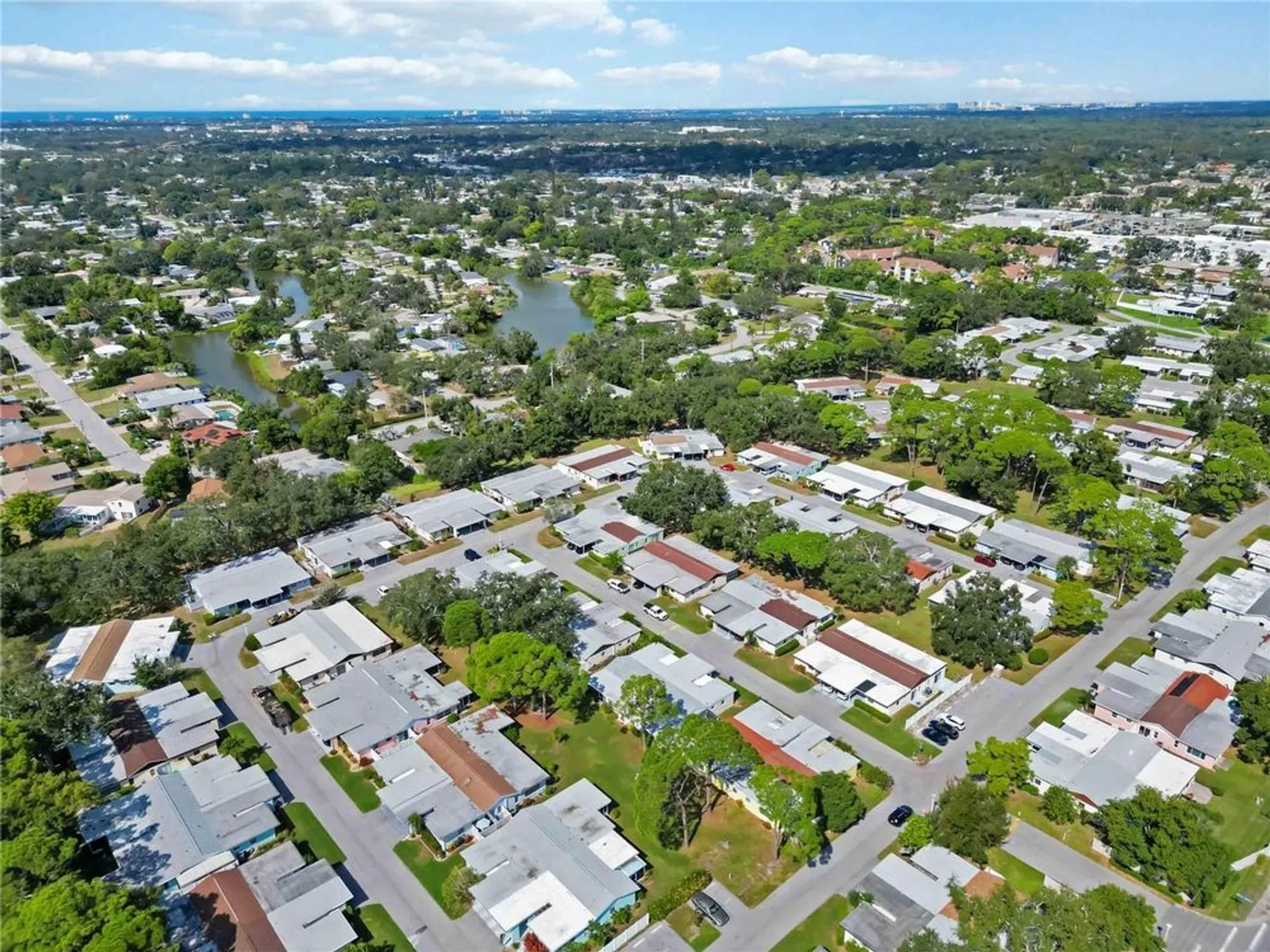 Property Slideshow image 39 of 51 | 3527 silver pine ct # 82, Sarasota, FL, 34231