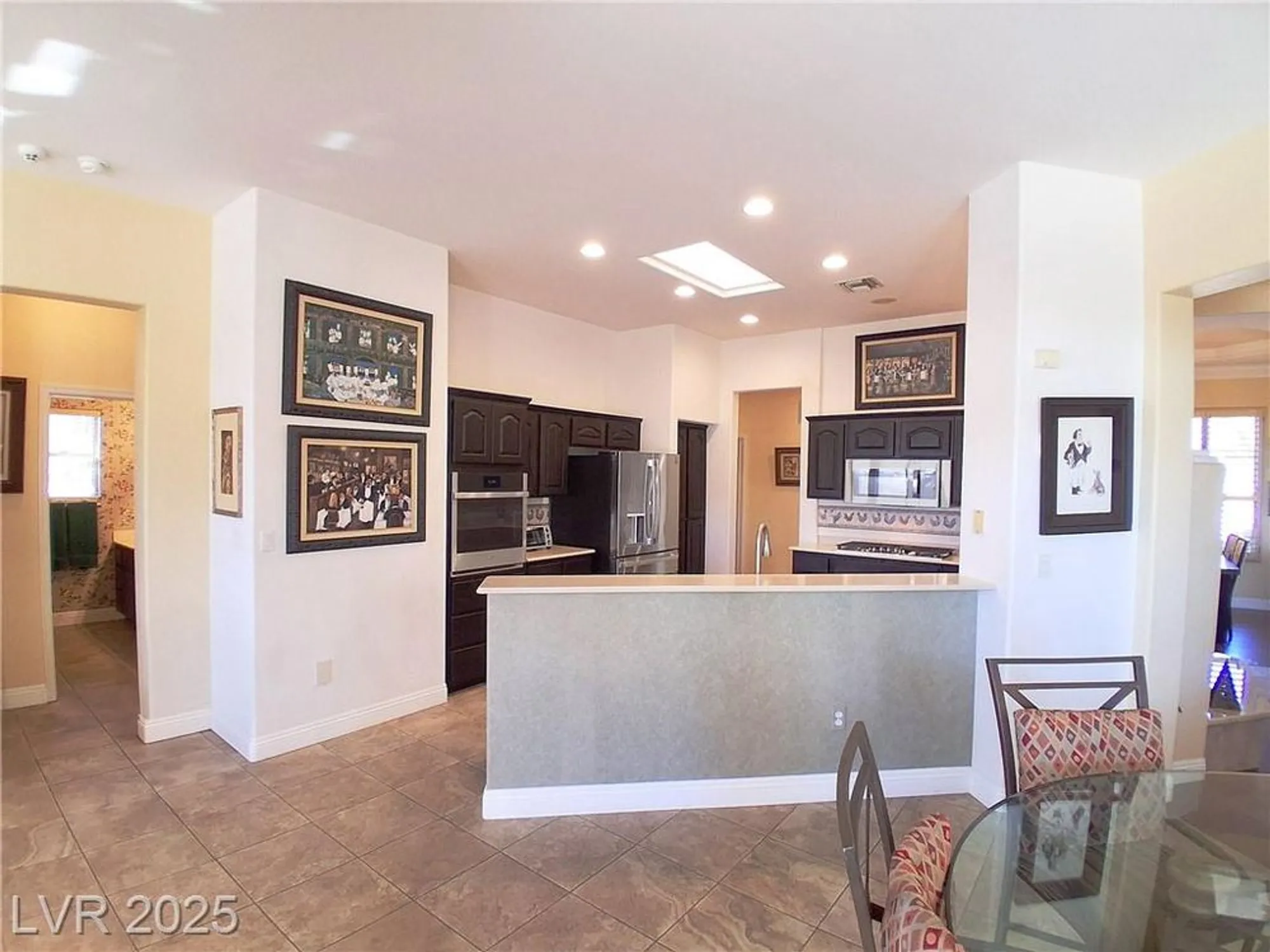 Property Slideshow image 18 of 43 | 3140 darby falls dr, Las Vegas, NV, 89134