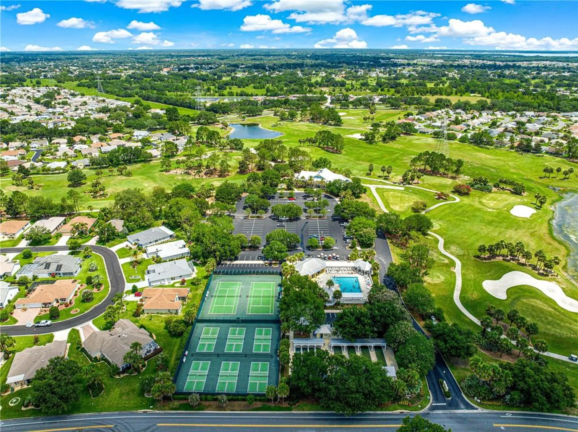 Property Slideshow image 51 of 58 | 2450 merida cir, The Villages, FL, 32162