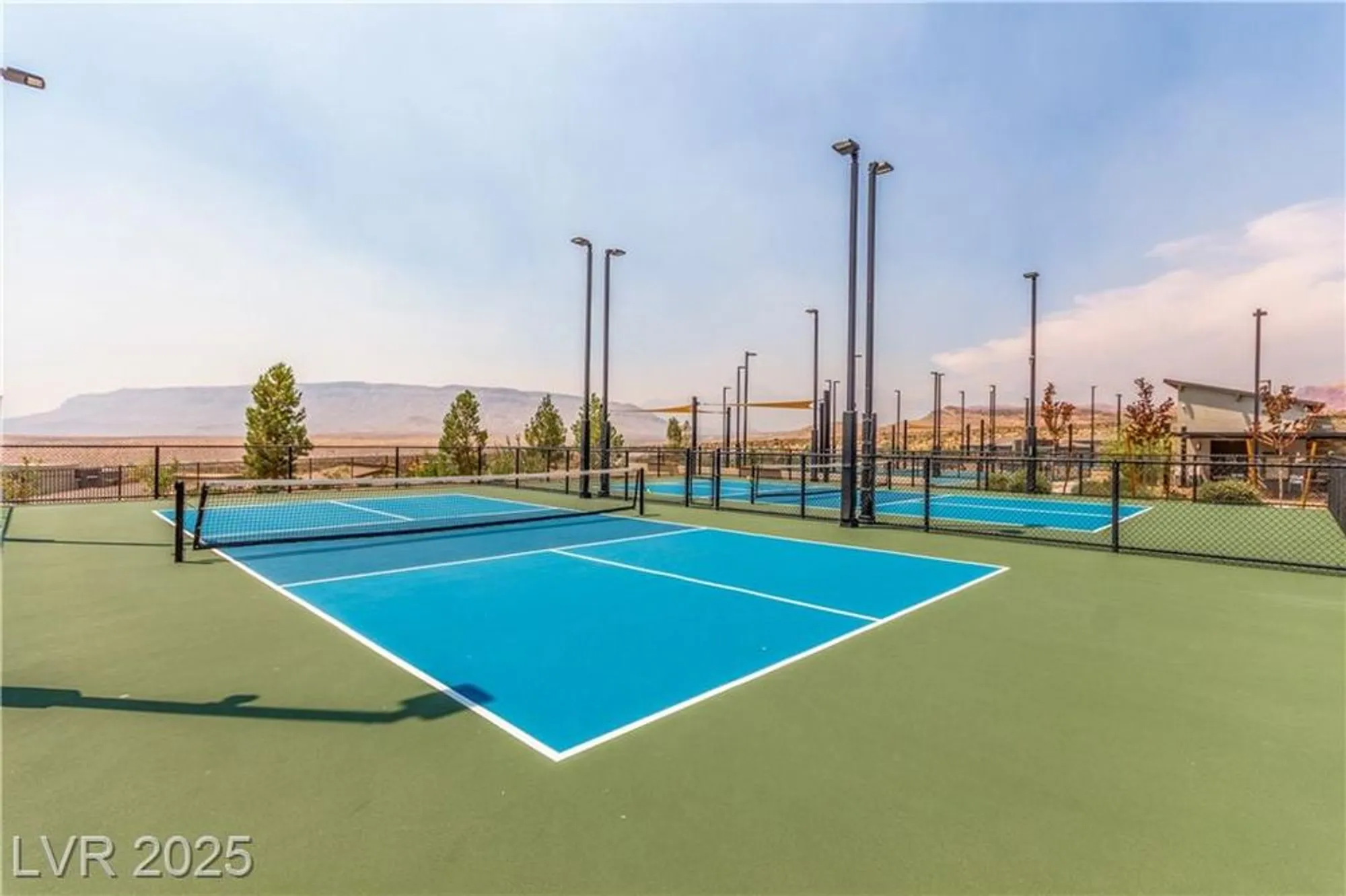 Property Slideshow image 37 of 43 | 905 belleforte ln, Las Vegas, NV, 89138