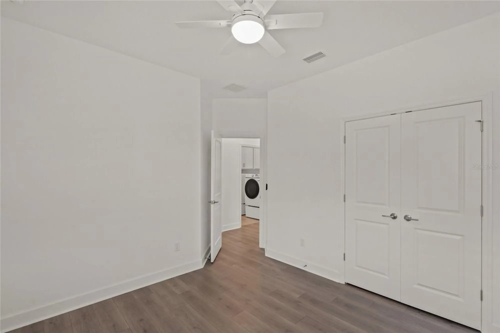 Property Slideshow image 34 of 46 | 16308 mount holly dr, Bradenton, FL, 34211