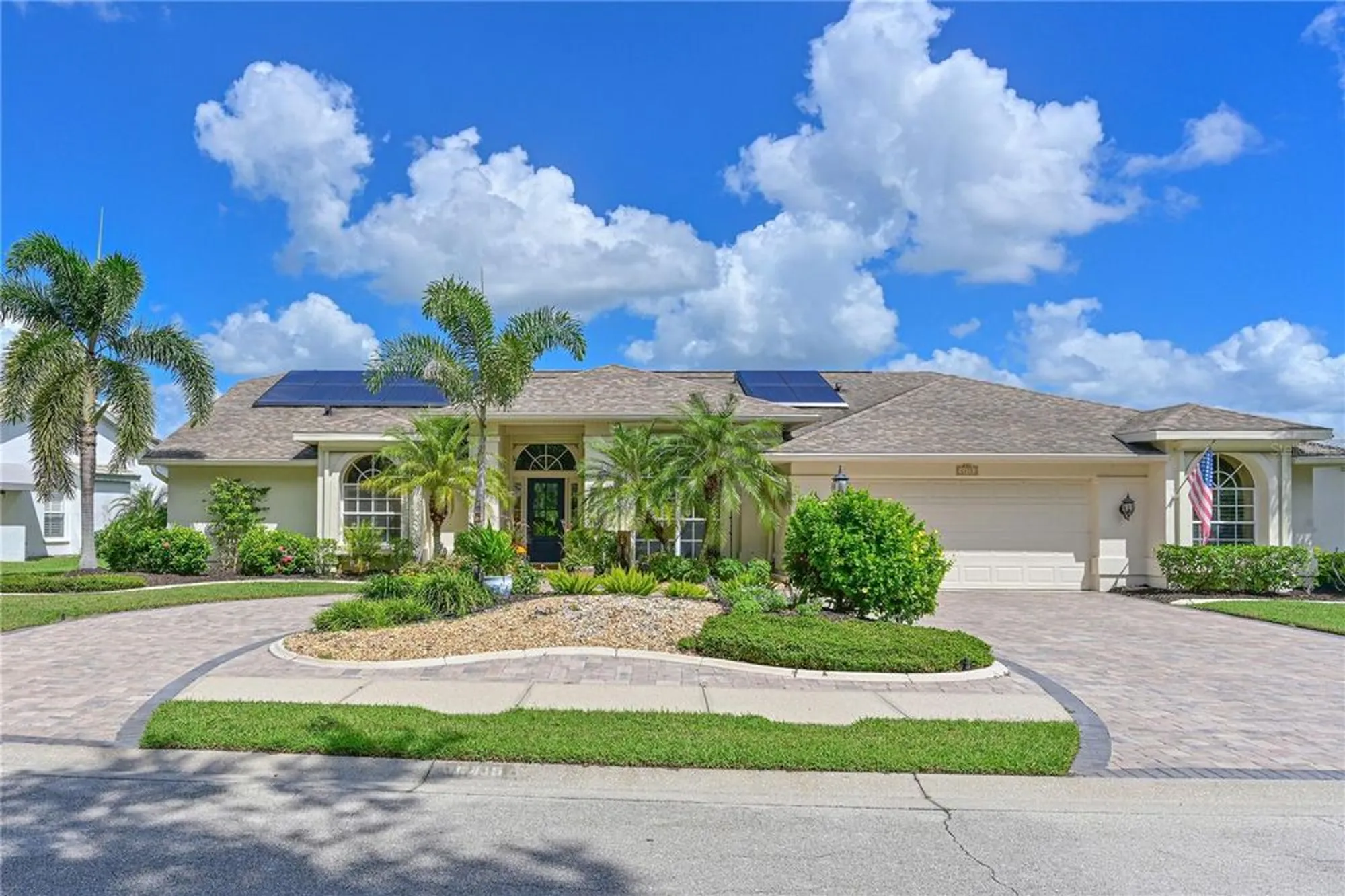 Property Slideshow image 6 of 89 | 6415 turners gap rd, Bradenton, FL, 34203