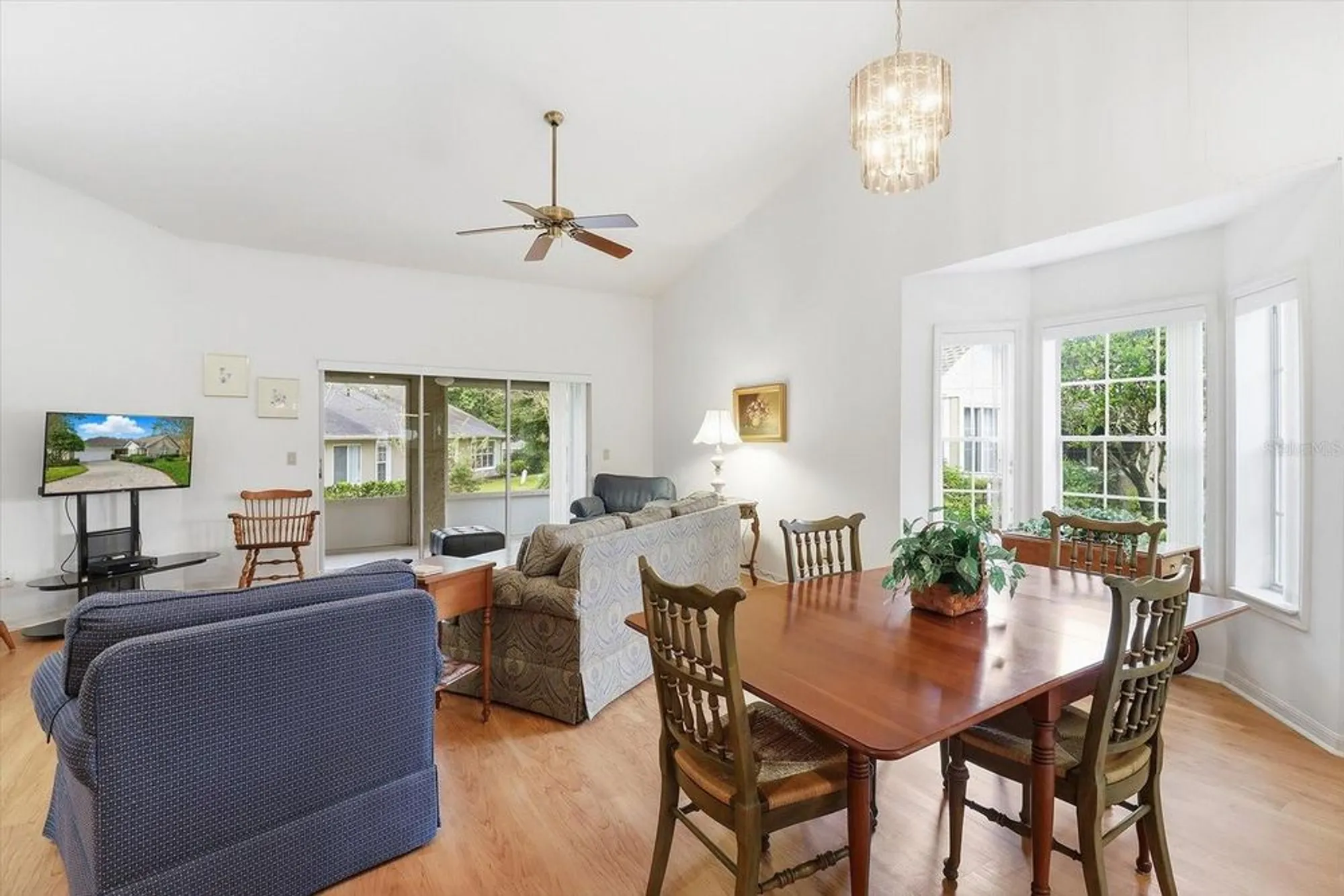 Property Slideshow image 11 of 61 | 1690 n foxboro loop, Crystal River, FL, 34429