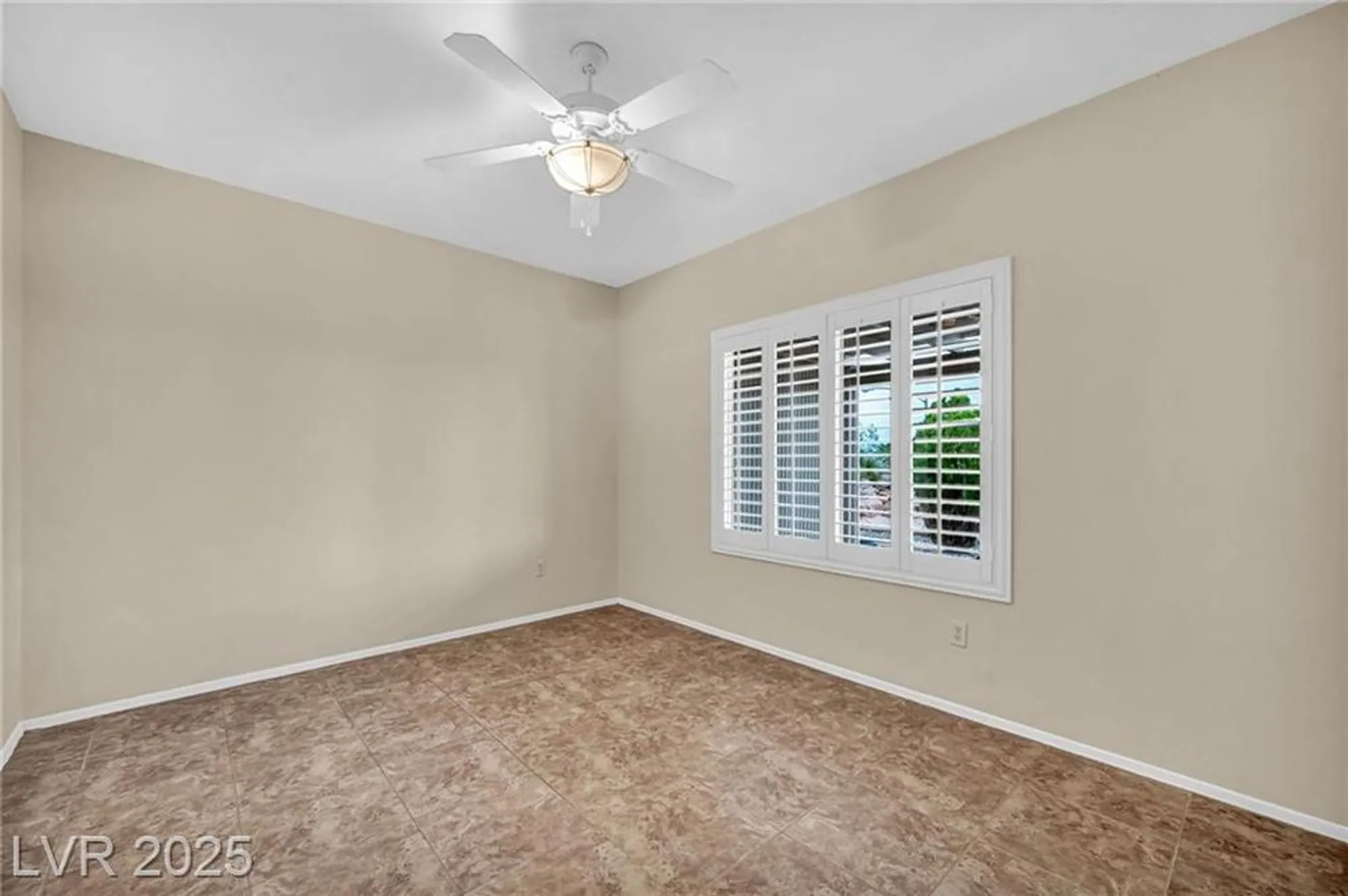 Property Slideshow image 21 of 41 | 2189 magnolia pond ct, Henderson, NV, 89052