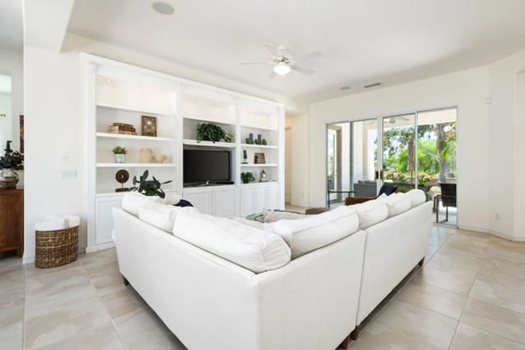 Property Slideshow image 5 of 77 | 81799 prism dr, La Quinta, CA, 92253