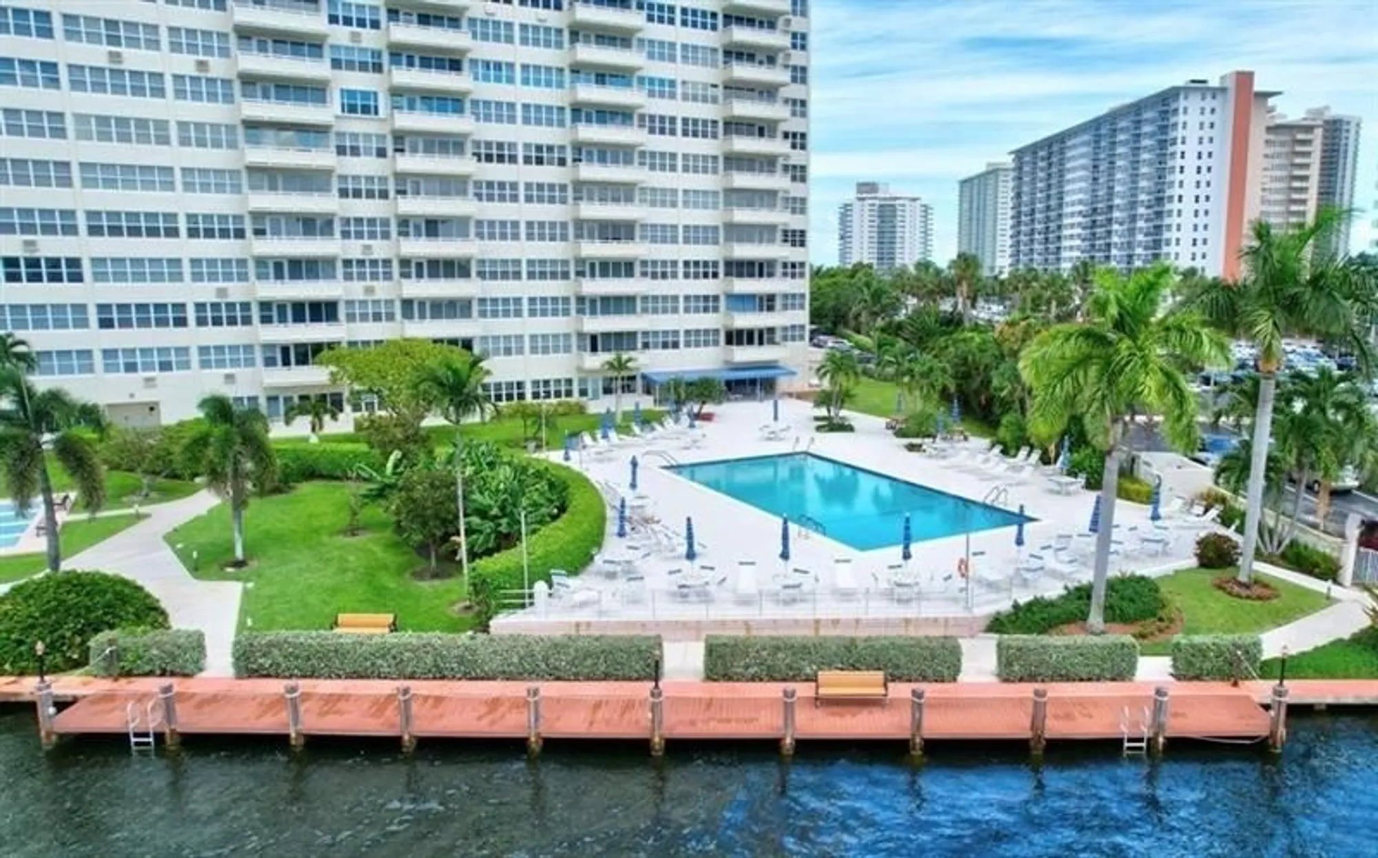 Property Slideshow image 5 of 25 | 3200 ne 36th st 1102, Fort Lauderdale, FL, 33308