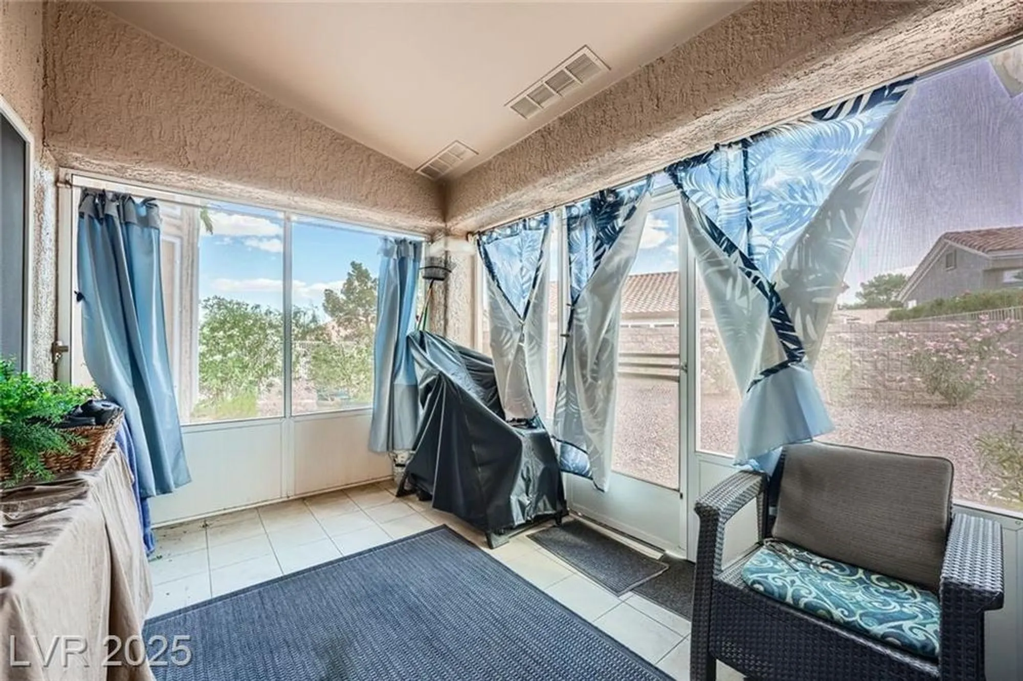 Property Slideshow image 24 of 28 | 2401 ocean edge ct, Las Vegas, NV, 89134