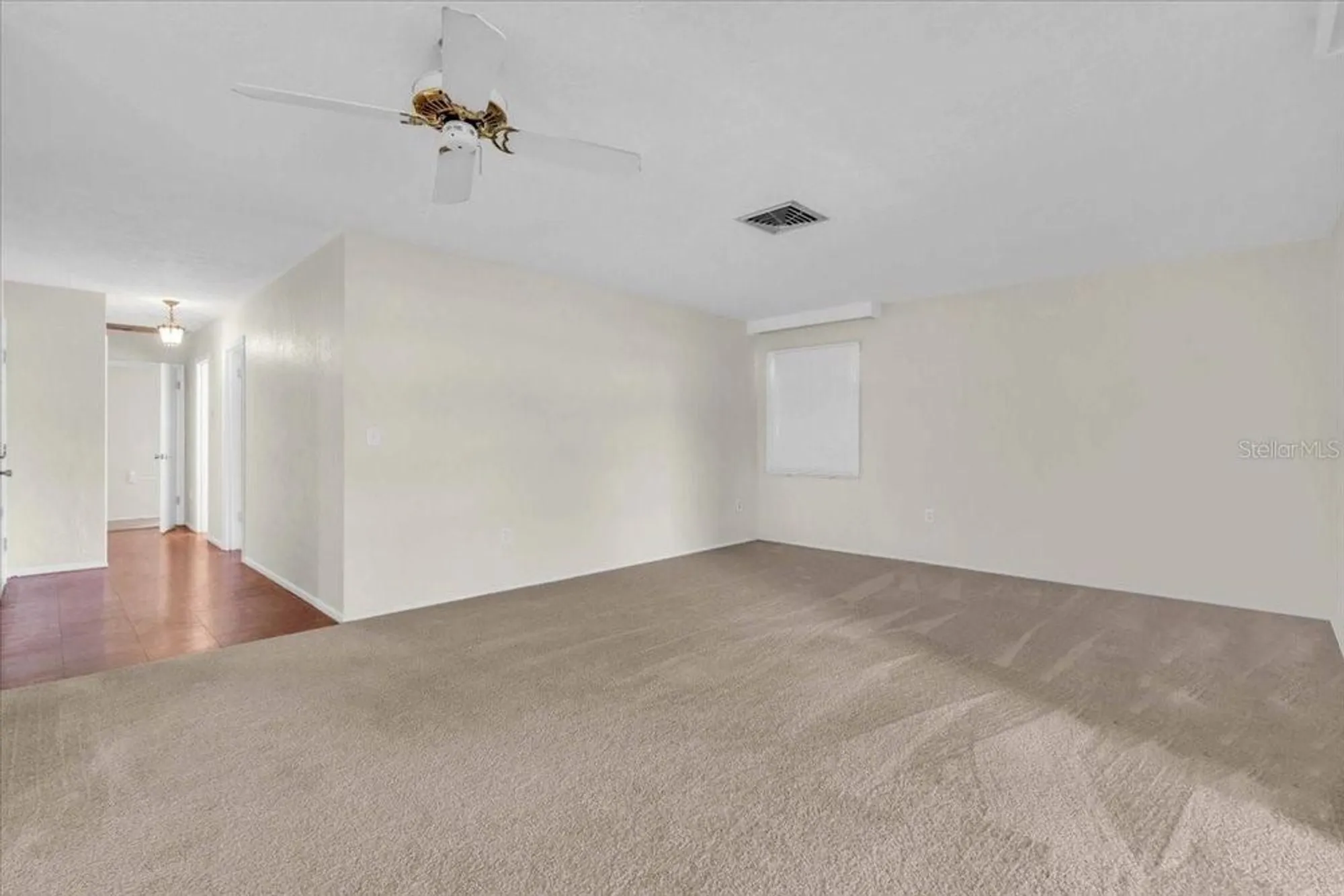 Property Slideshow image 5 of 31 | 3140 village green dr # 1119, Sarasota, FL, 34239