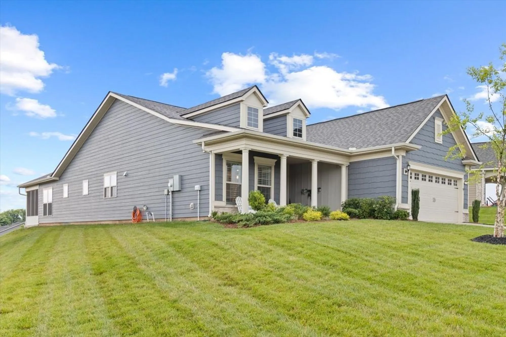 Property Slideshow image 3 of 48 | 1055 sumner grv, Spring Hill, TN, 37174