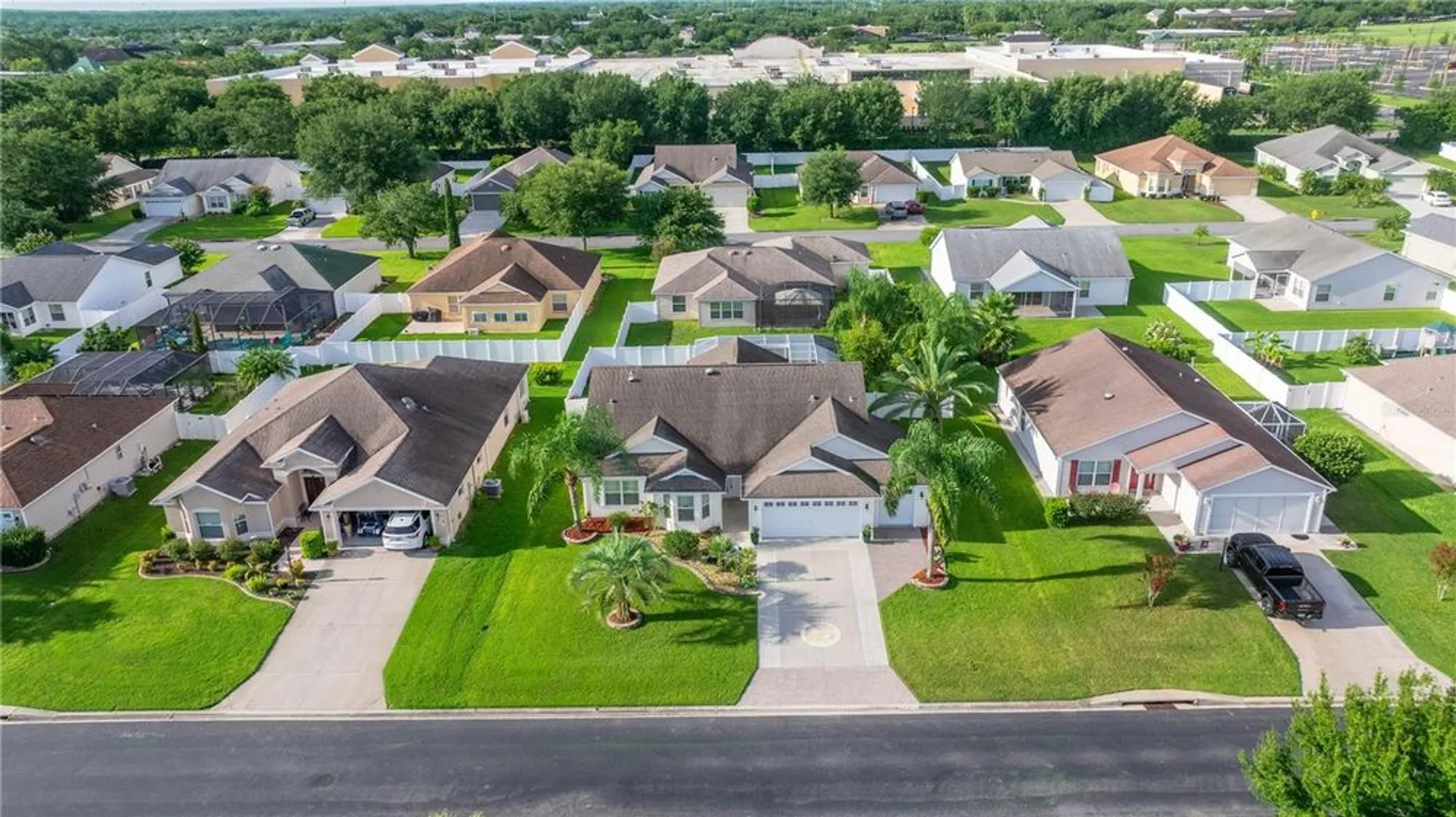 Property Slideshow image 6 of 34 | 5087 ne 121st ave, Oxford, FL, 34484