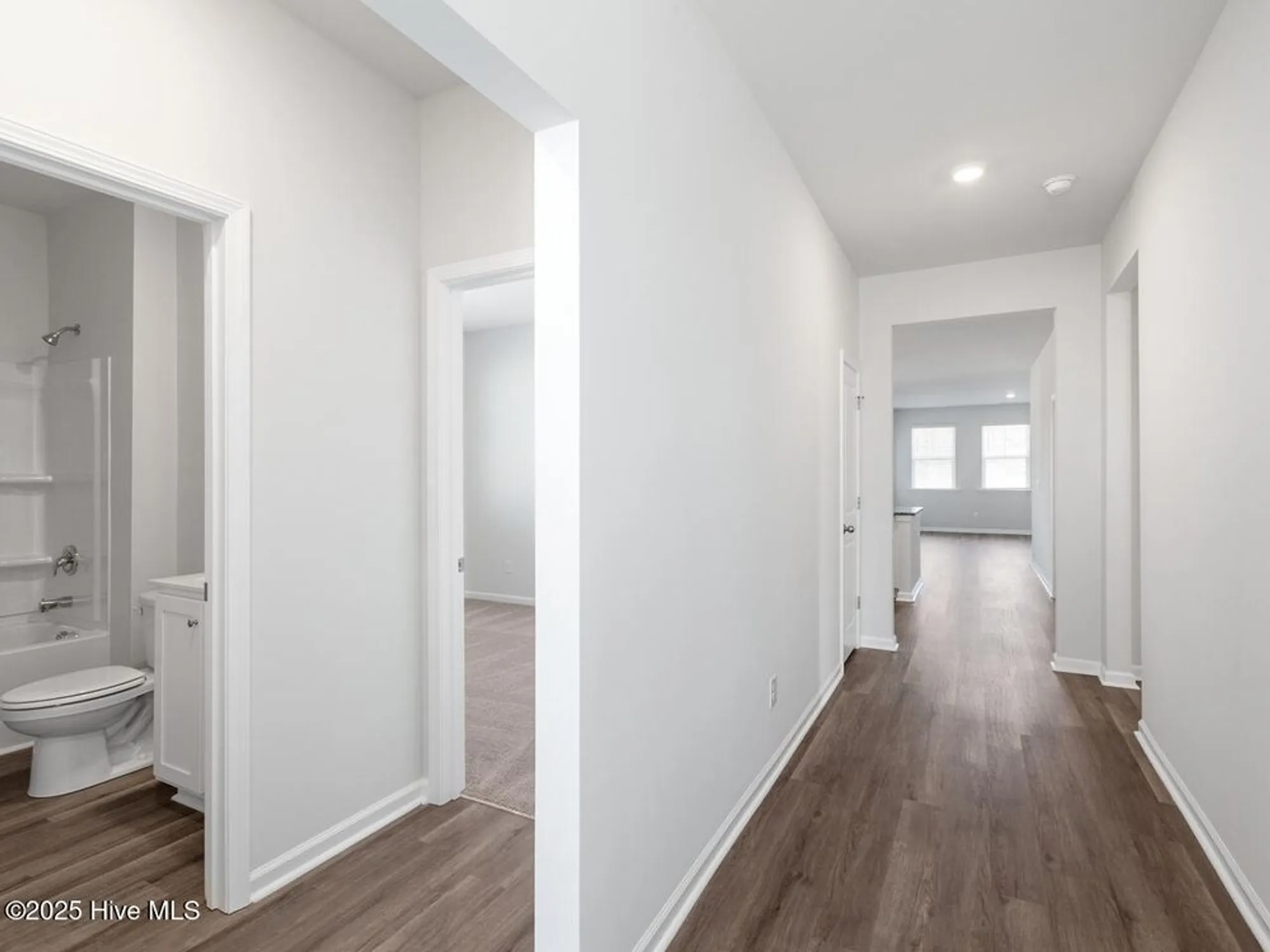 Property Slideshow image 4 of 46 | 9442 crowded gules dr 220, Leland, NC, 28451