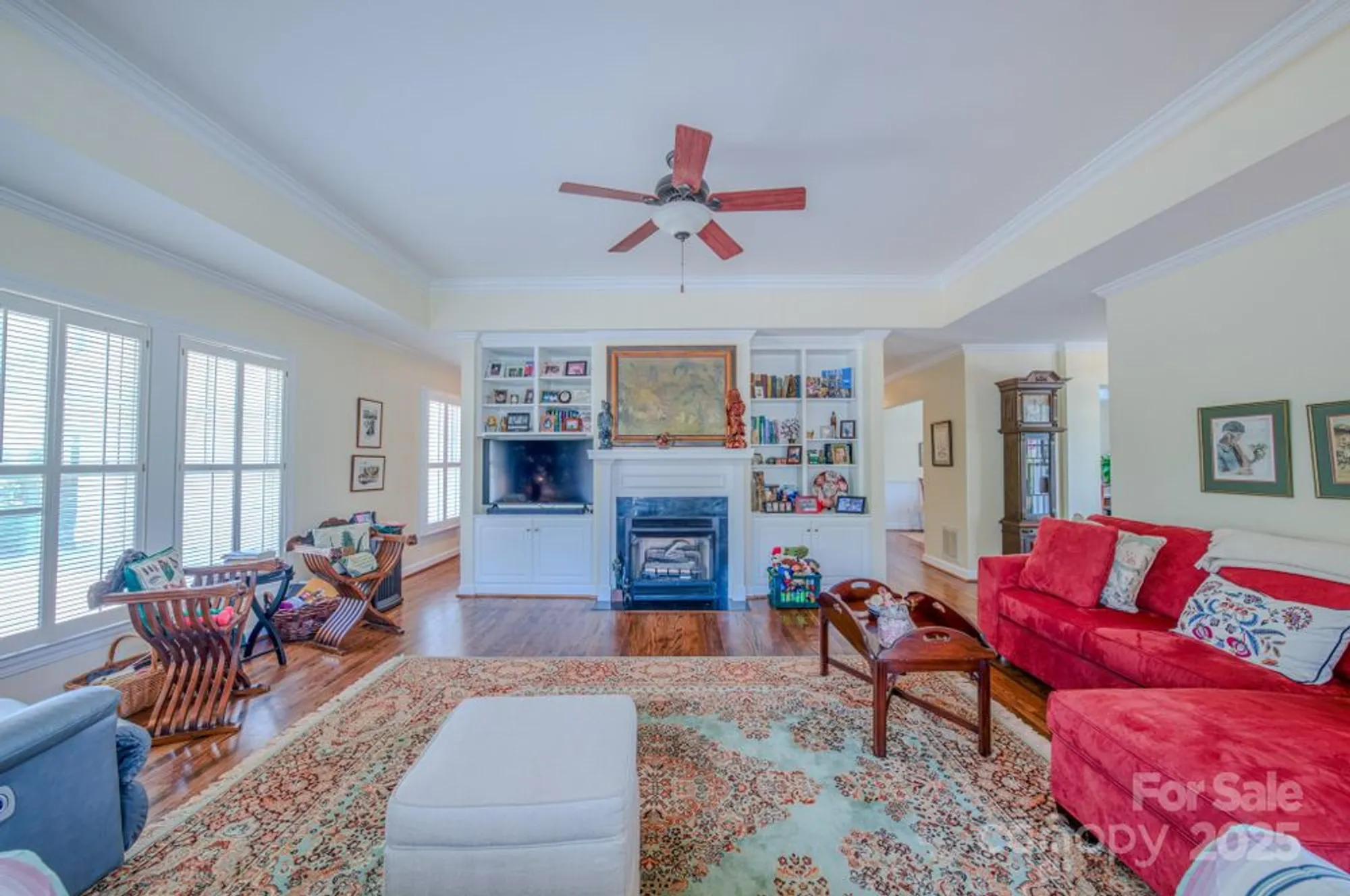 Property Slideshow image 11 of 38 | 8 creekside way, Asheville, NC, 28804