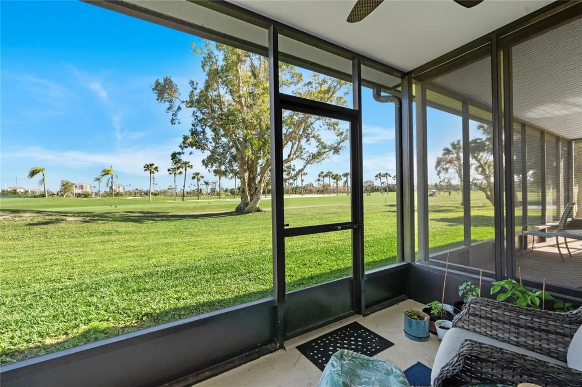 Property Slideshow image 4 of 52 | 6140 sun blvd unit 7, St Petersburg, FL, 33715