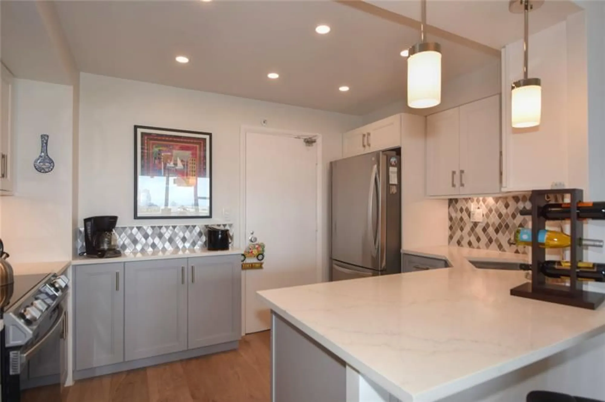 Property Slideshow image 9 of 34 | 3333 ne 34th st 1011, Fort Lauderdale, FL, 33308