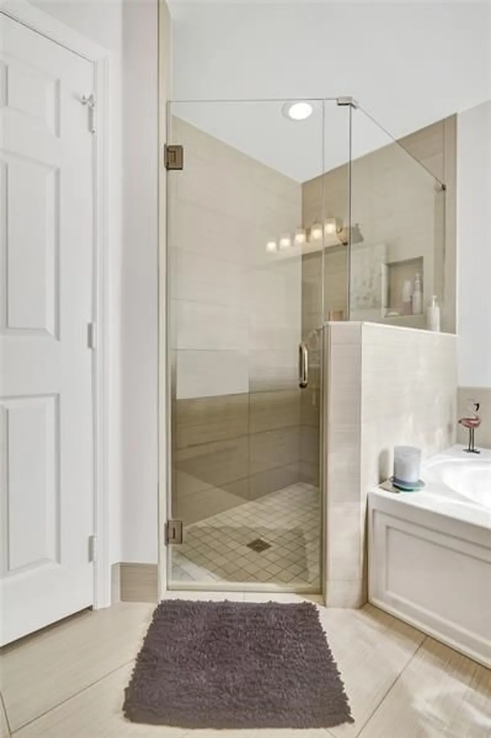 Property Slideshow image 69 of 100 | 12095 roma rd, Boynton Beach, FL, 33437