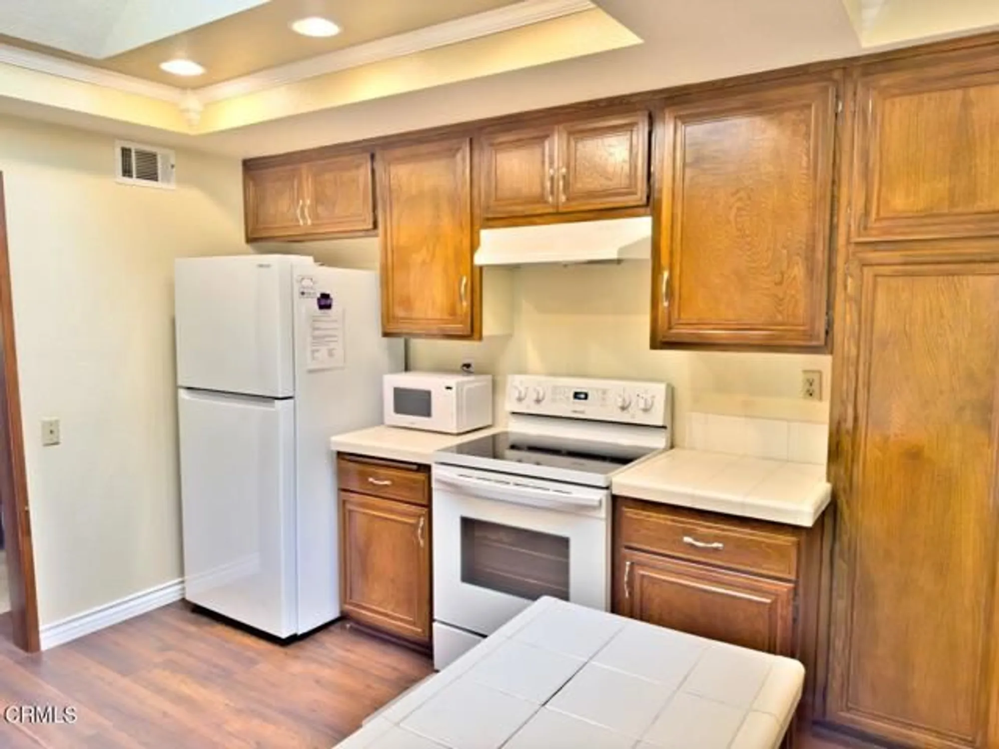 Property Slideshow image 30 of 48 | 23132 village 23, Camarillo, CA, 93012