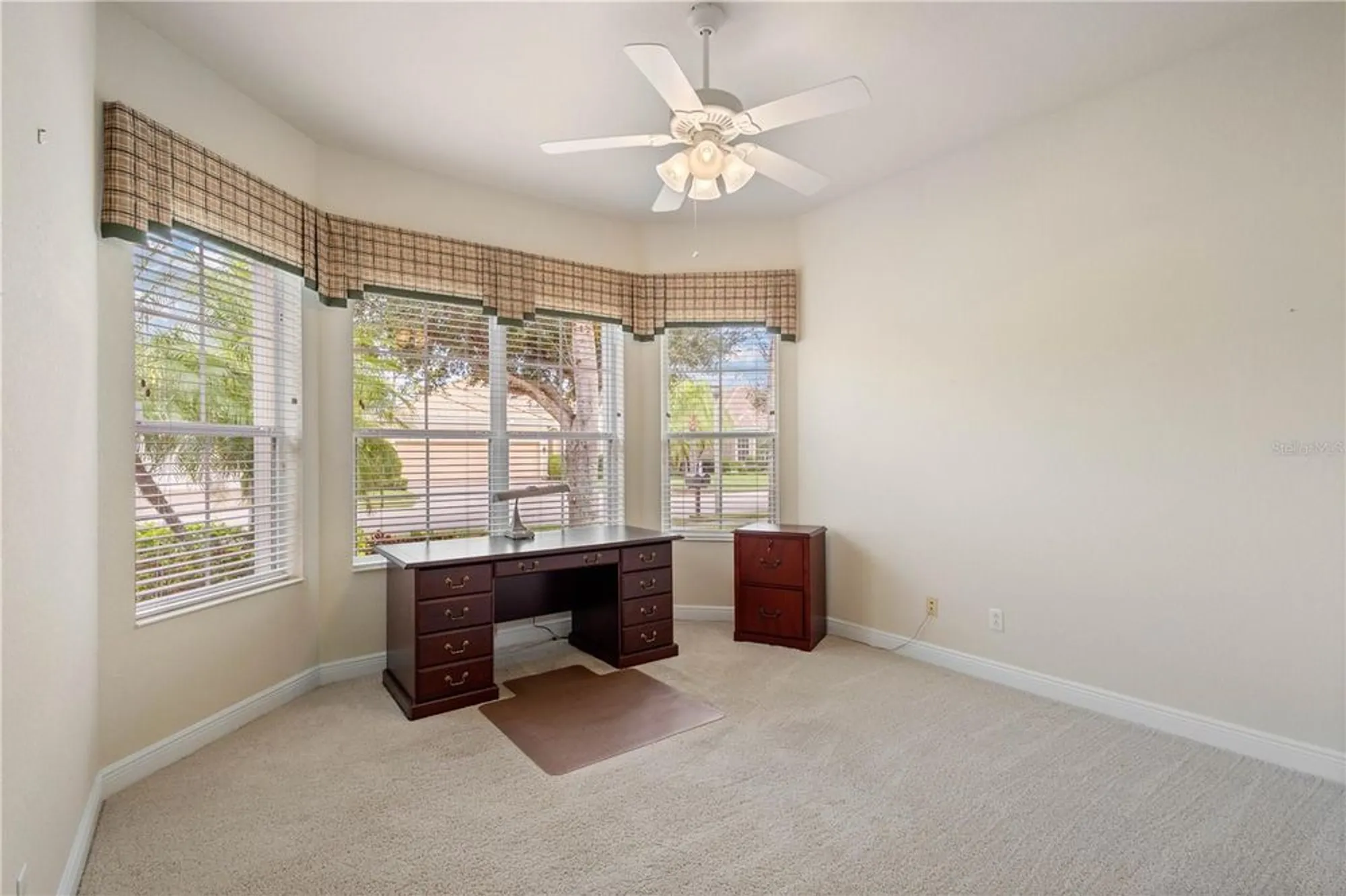 Property Slideshow image 10 of 67 | 1646 creek nine dr, North Port, FL, 34291