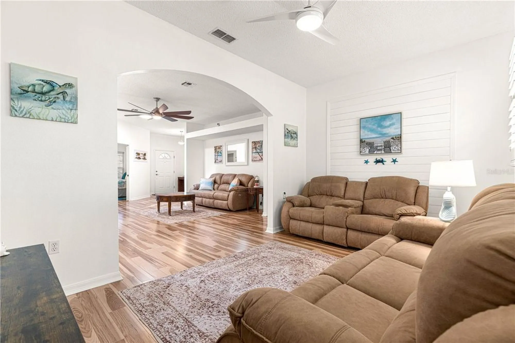 Property Slideshow image 23 of 53 | 32752 timberwood dr, Leesburg, FL, 34748