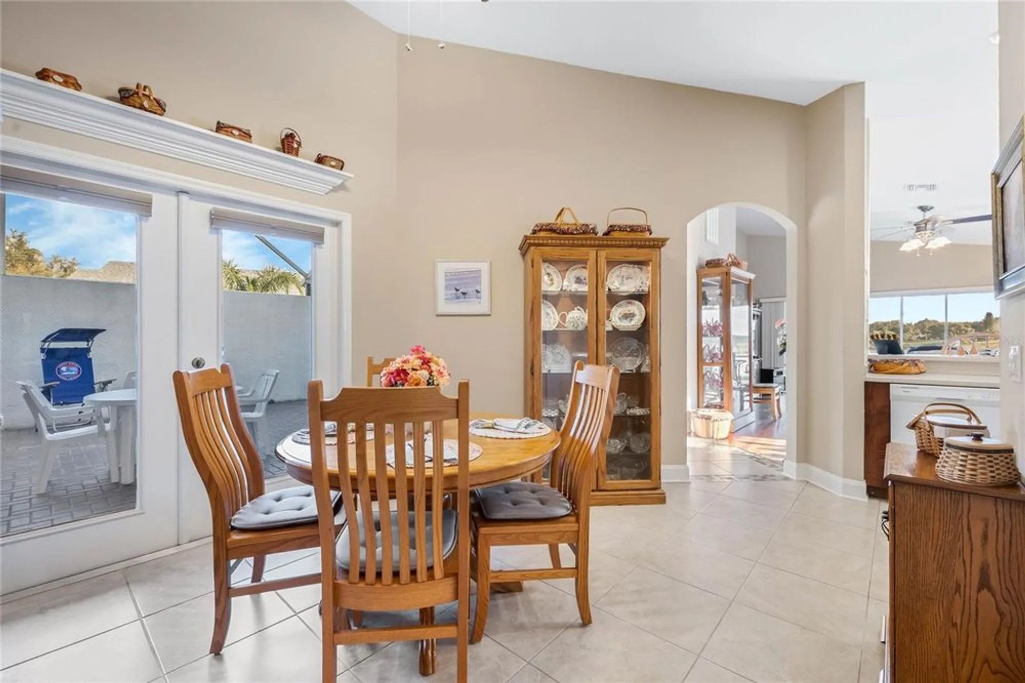 Property Slideshow image 13 of 65 | 524 lake suzanne dr, Lake Wales, FL, 33859