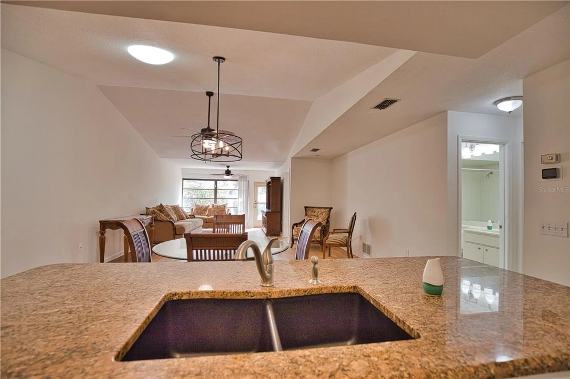 Property Slideshow image 18 of 45 | 7171 wood creek dr 5, Sarasota, FL, 34231