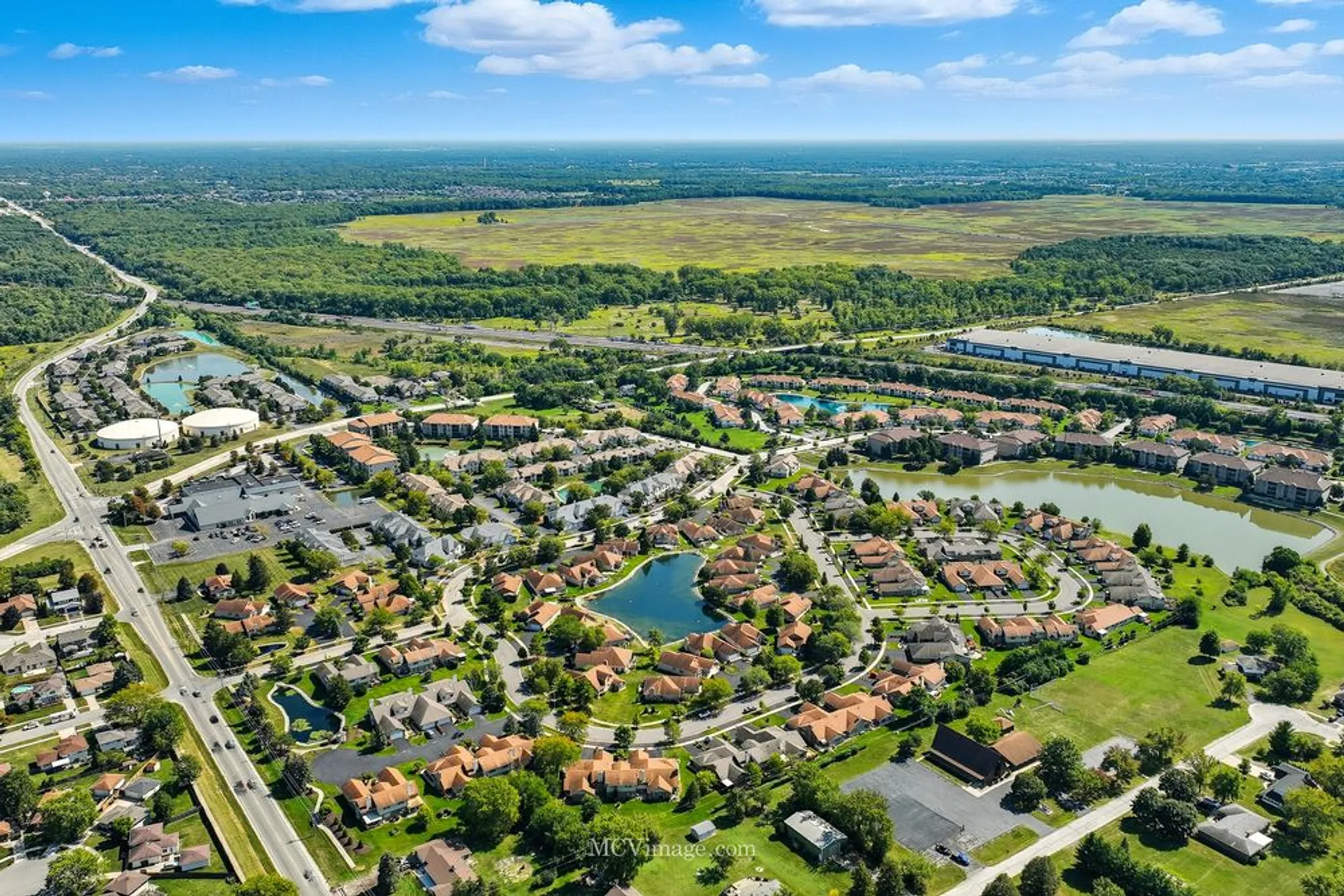 Property Slideshow image 25 of 25 | 18434 lakeview cir, Tinley Park, IL, 60477