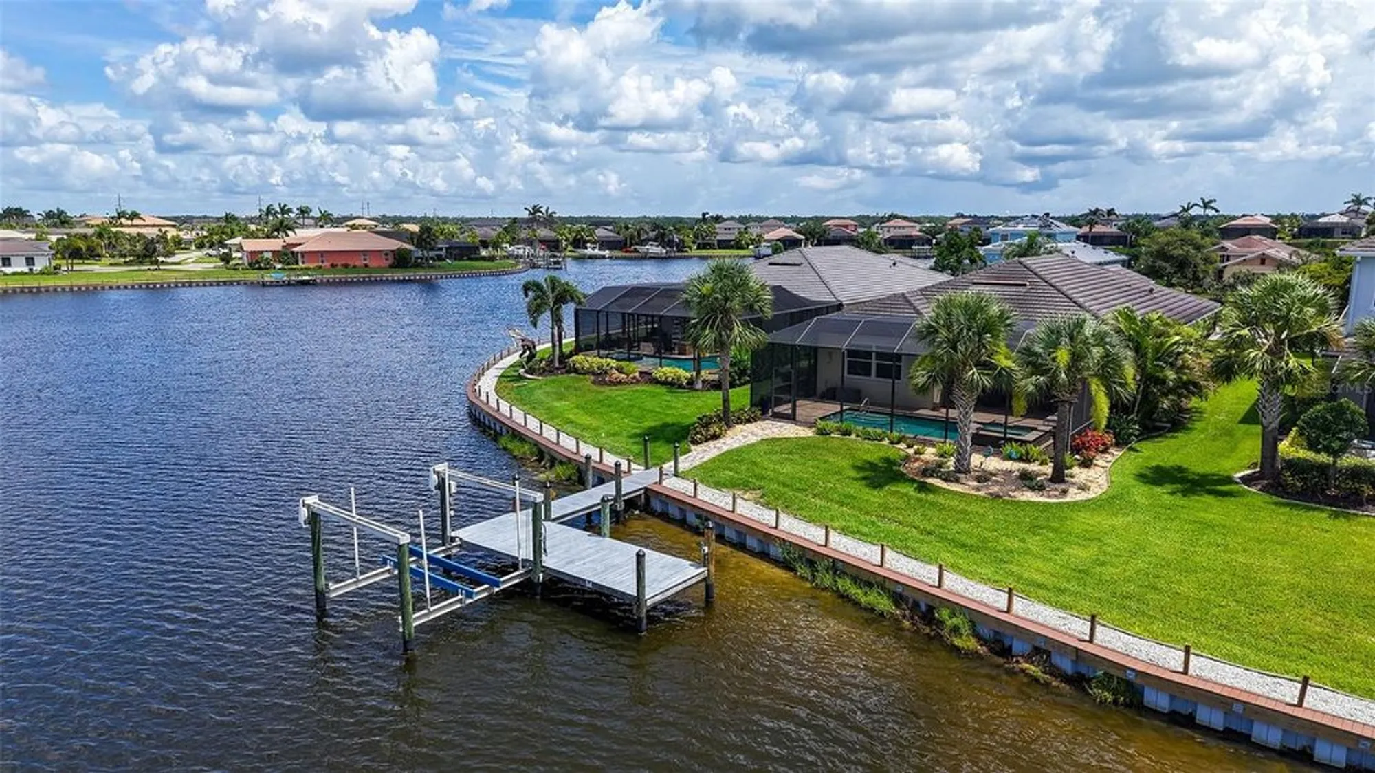 Property Slideshow image 55 of 78 | 1114 bearing ct, Bradenton, FL, 34208