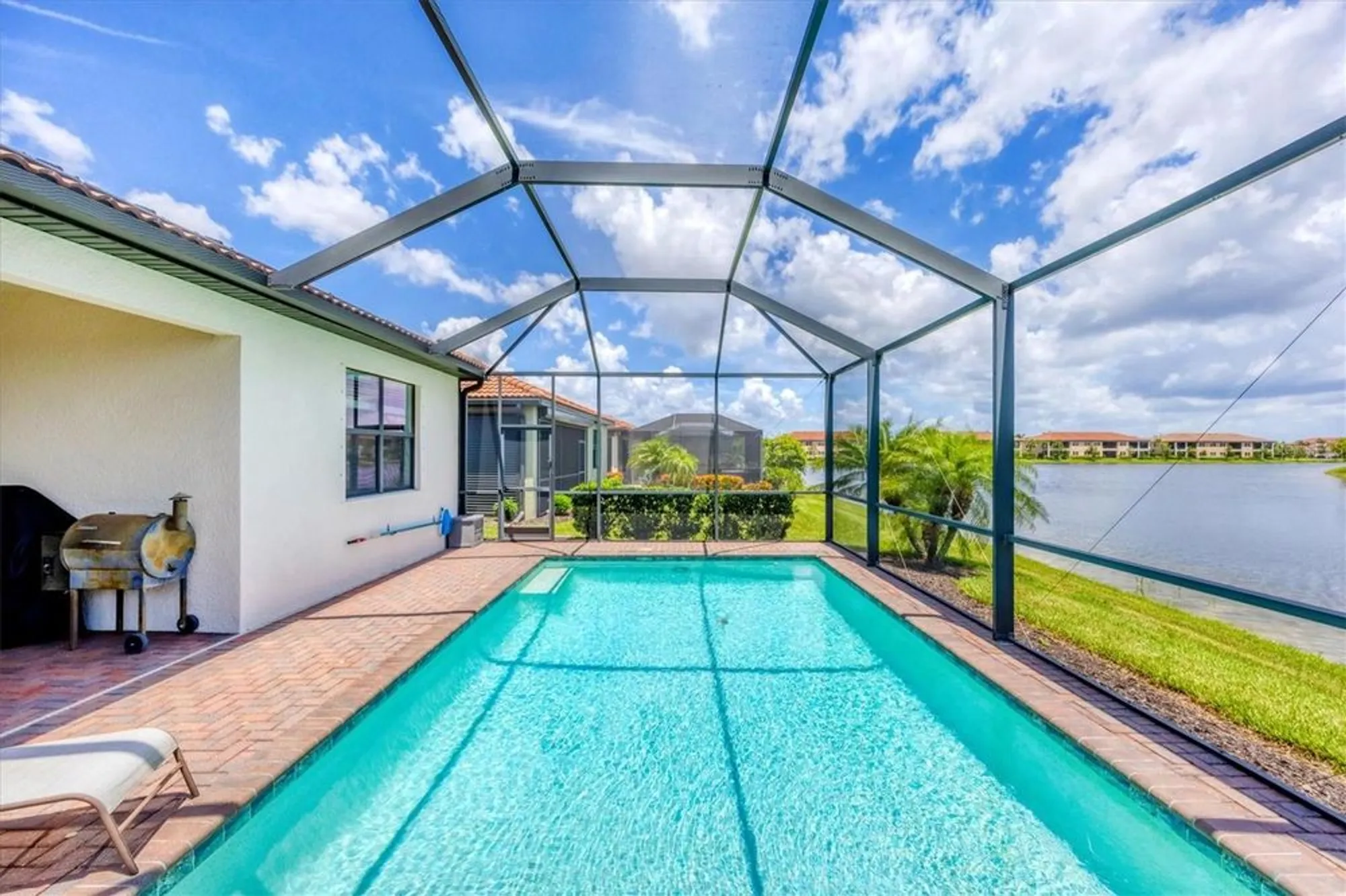 Property Slideshow image 15 of 100 | 10061 cozy grove dr, Venice, FL, 34293