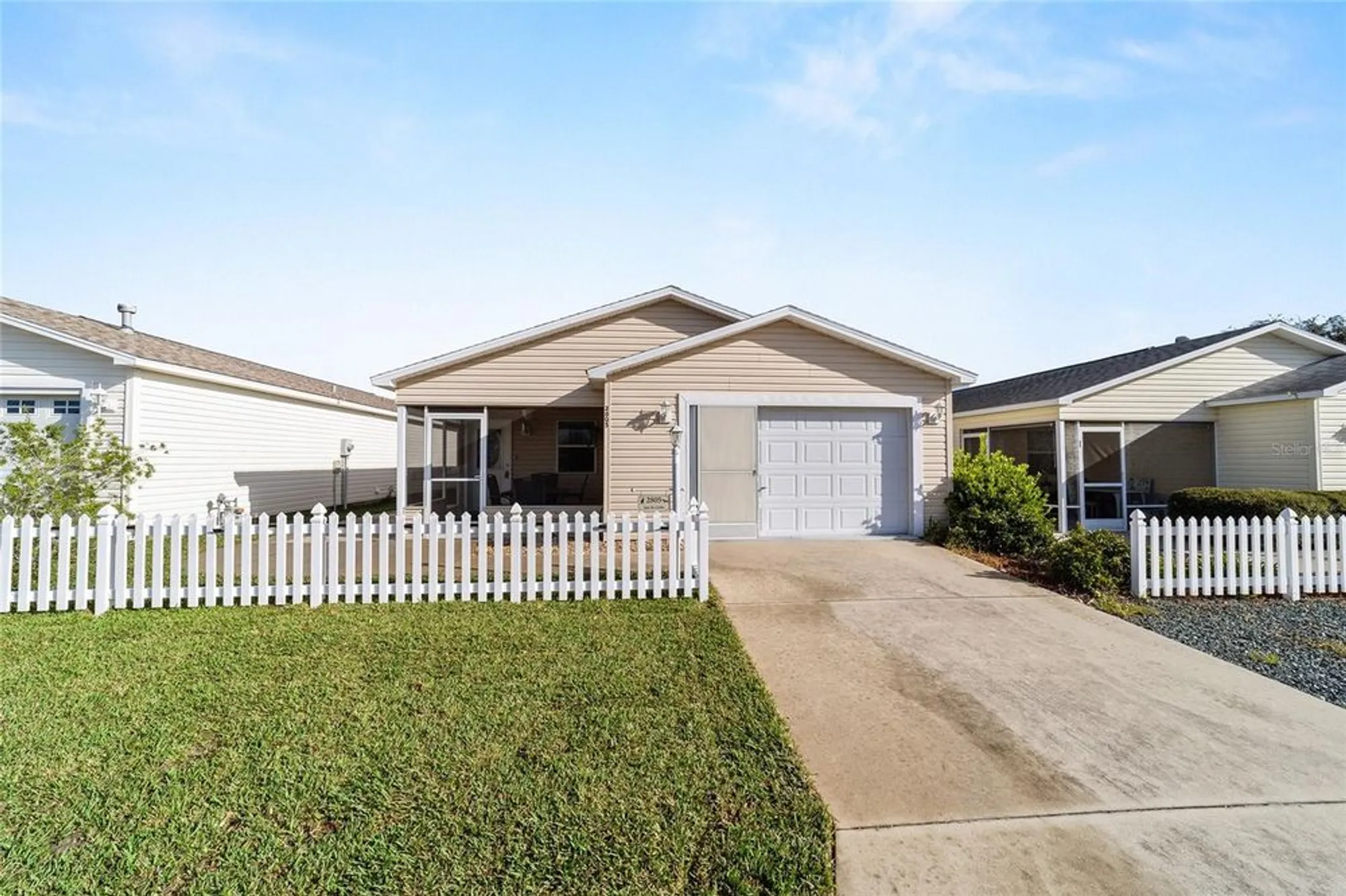 Property Slideshow image 4 of 45 | 2805 burgos dr, The Villages, FL, 32162