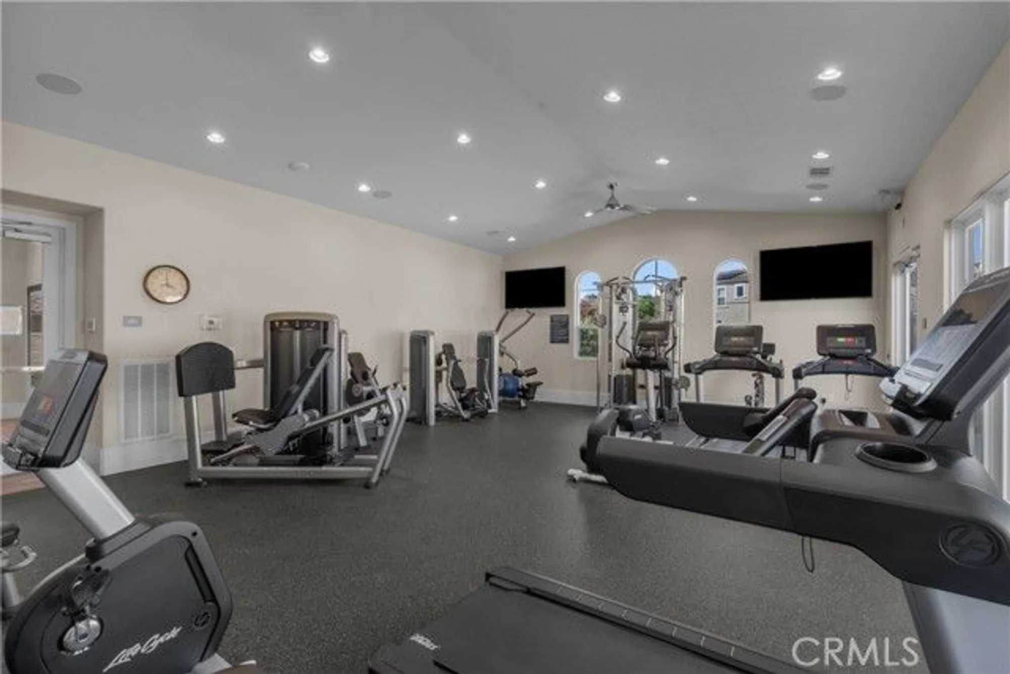 Property Slideshow image 5 of 31 | 20552 galloway dr, Saugus, CA, 91350
