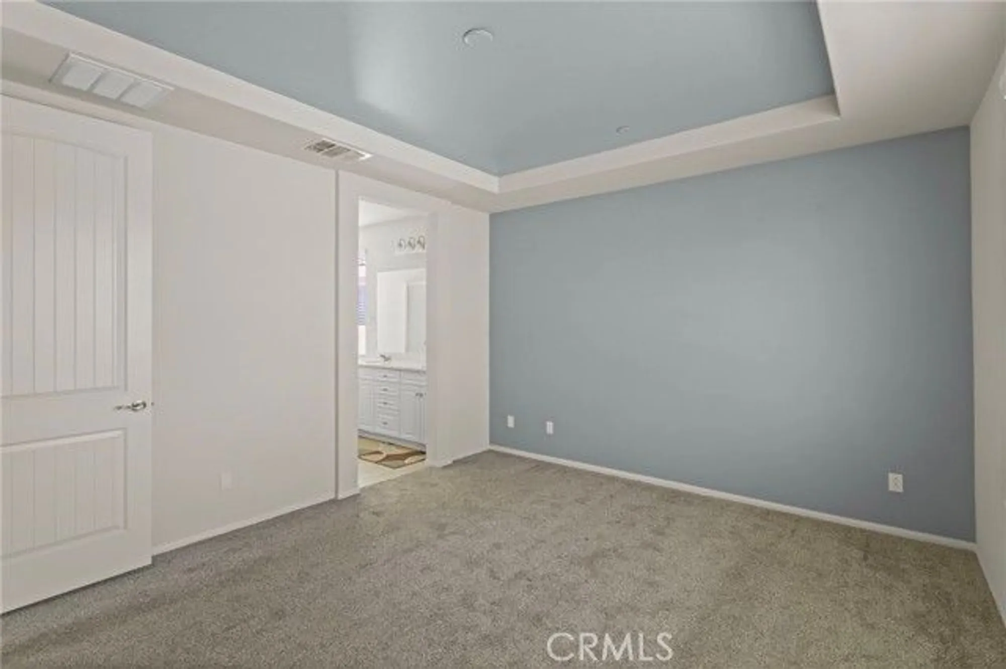 Property Slideshow image 15 of 27 | 19156 doral st, Apple Valley, CA, 92308