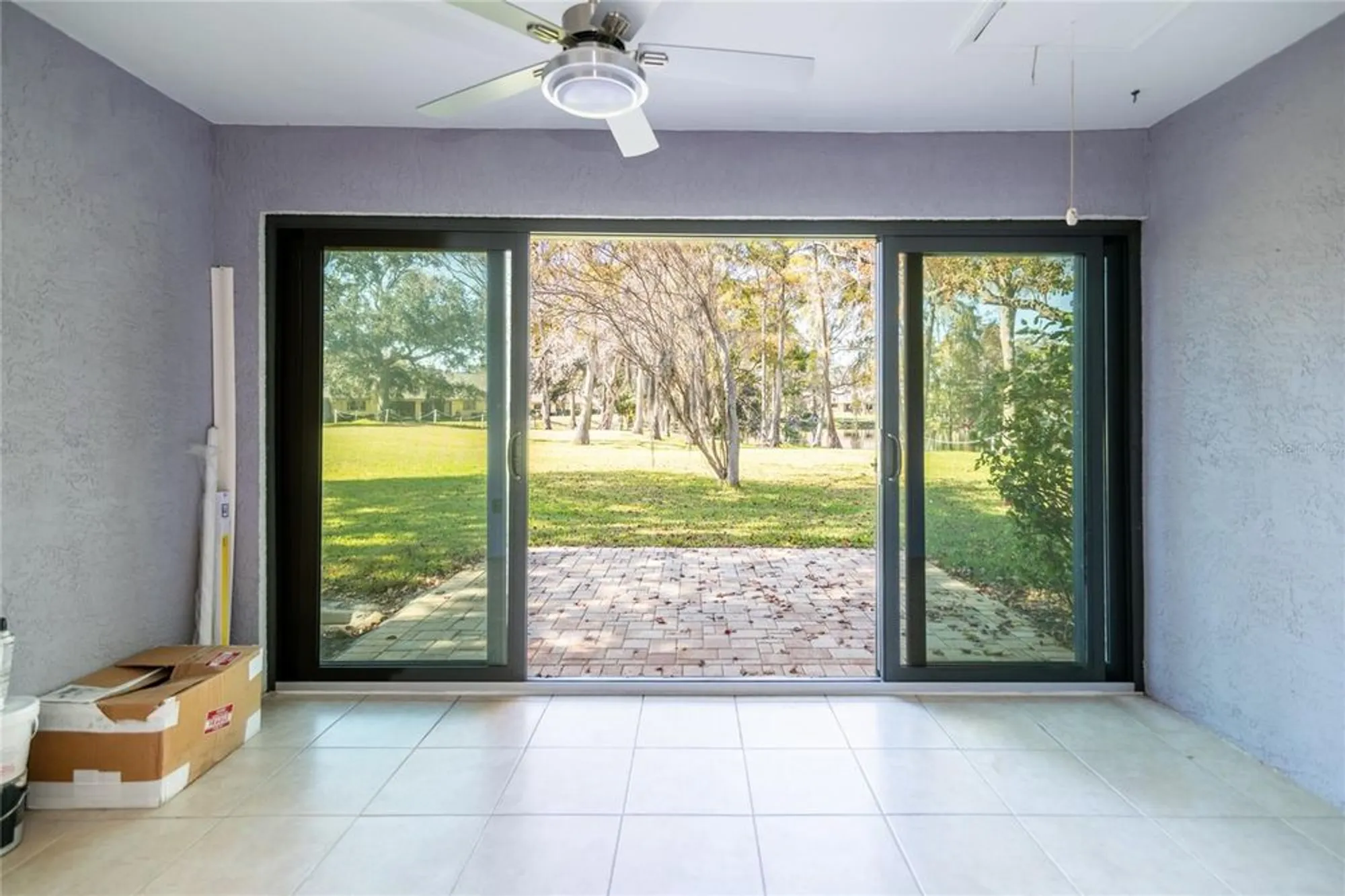 Property Slideshow image 17 of 32 | 2502 laurelwood dr # 3b, Clearwater, FL, 33763