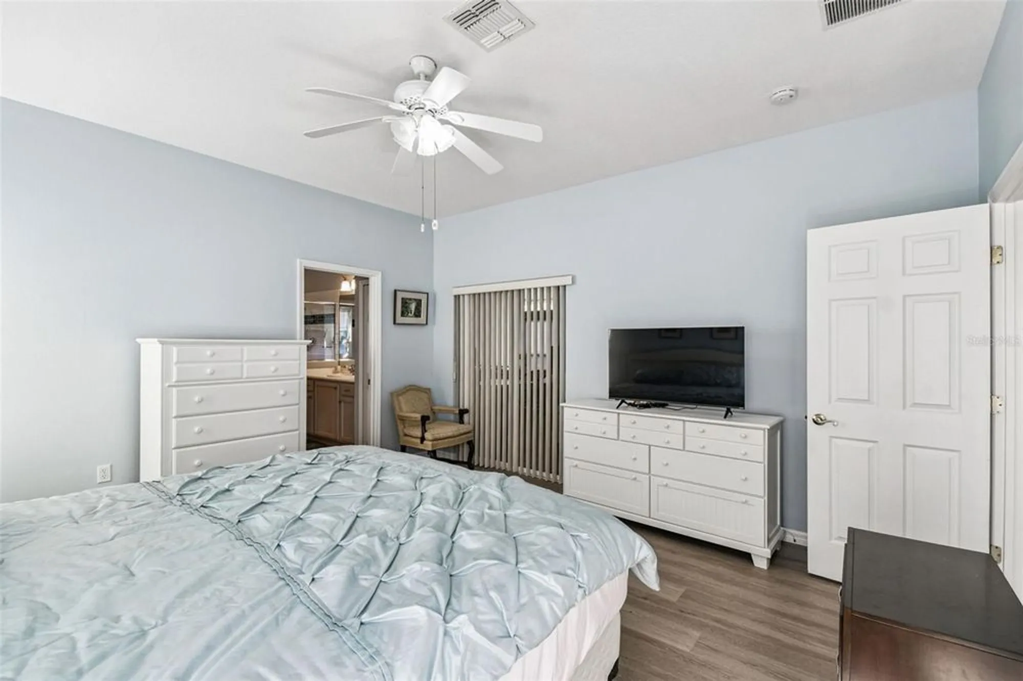 Property Slideshow image 17 of 46 | 100 meridian ave, Poinciana, FL, 34759