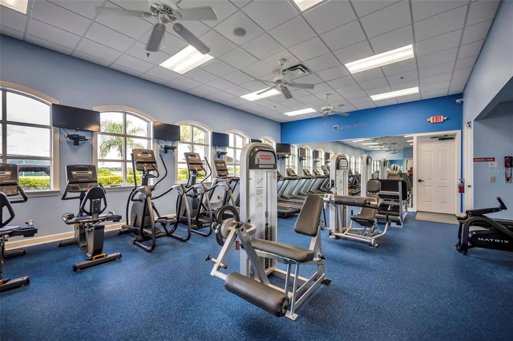 Property Slideshow image 34 of 51 | 4115 aberdeen ln, Lake Wales, FL, 33859