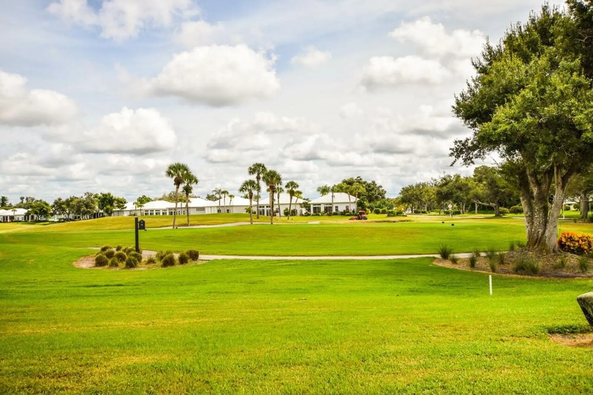 Property Slideshow image 33 of 65 | 702 brightside crescent dr 2, Venice, FL, 34293