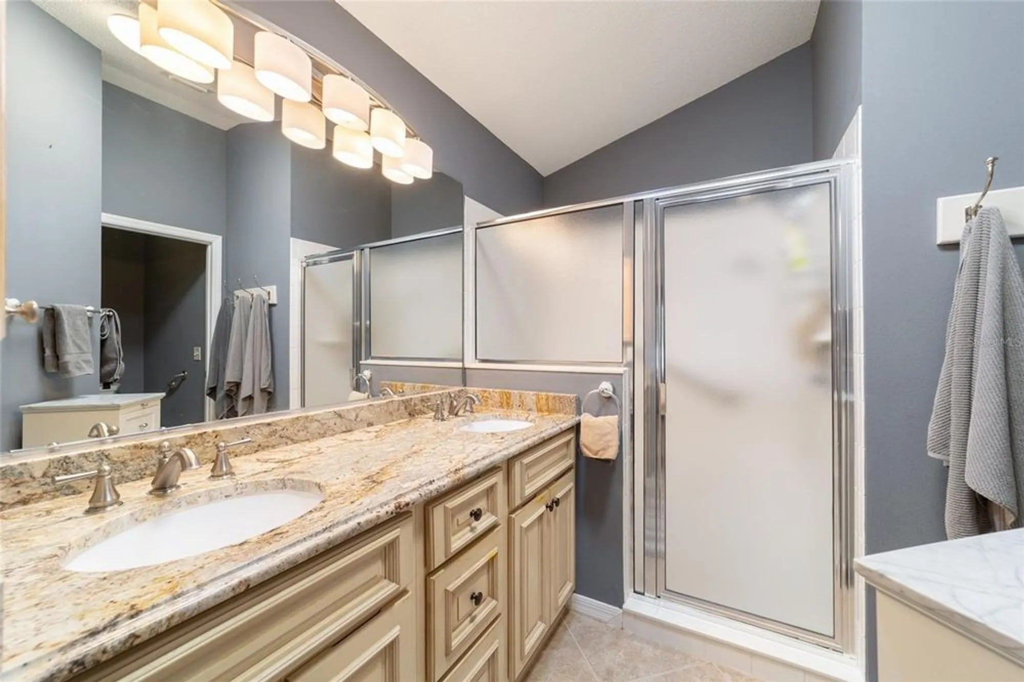 Property Slideshow image 30 of 58 | 1402 conchas dr, The Villages, FL, 32162